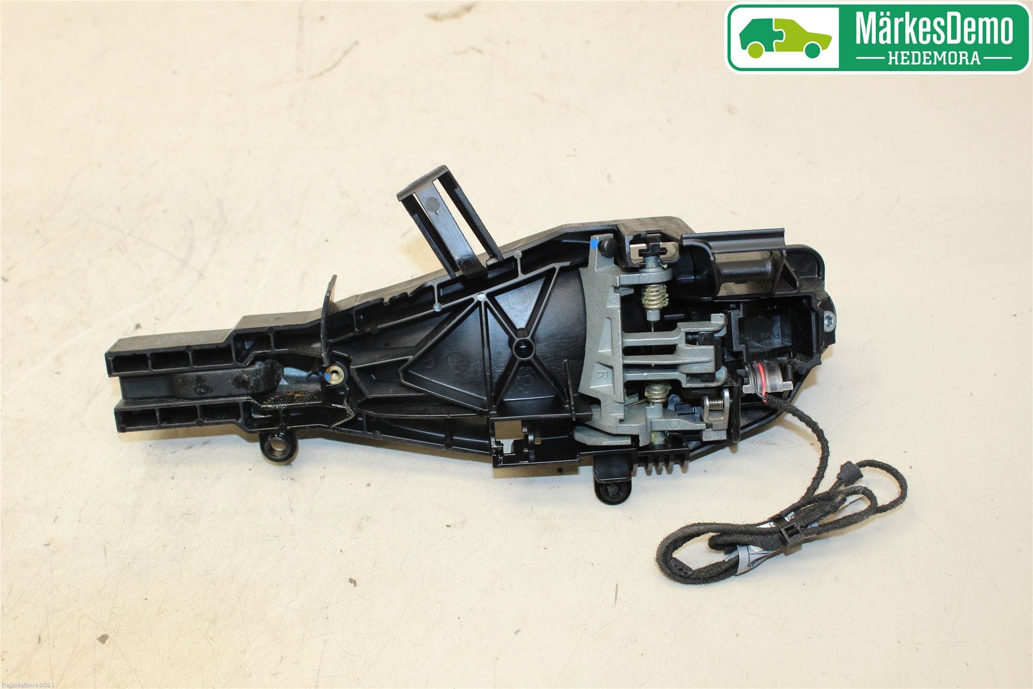 BMW X1 E84 10-15 Dörrhandtag Yttre Hö