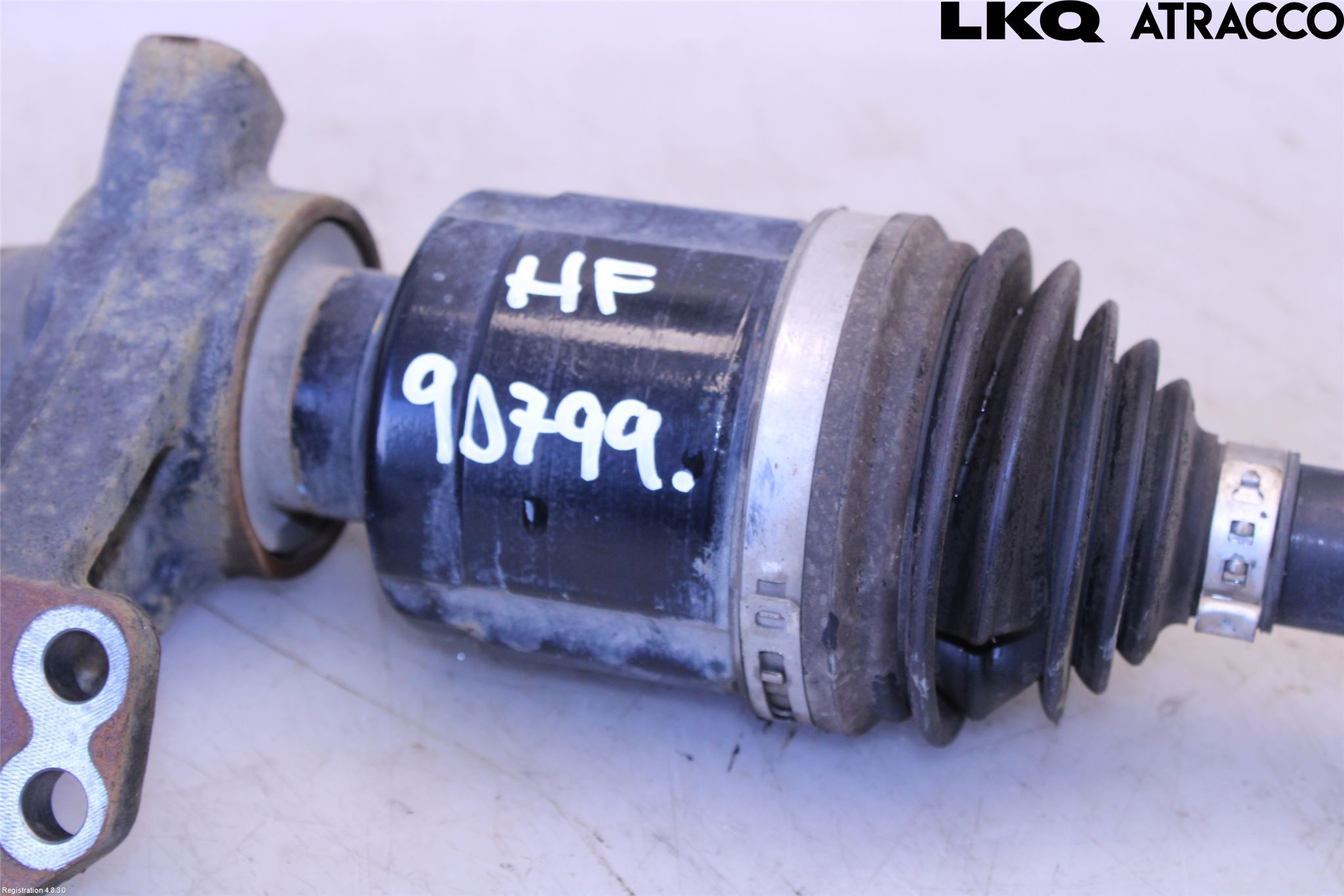 Kia SPORTAGE (QL) 16-21 Drivaxel Fram Höger