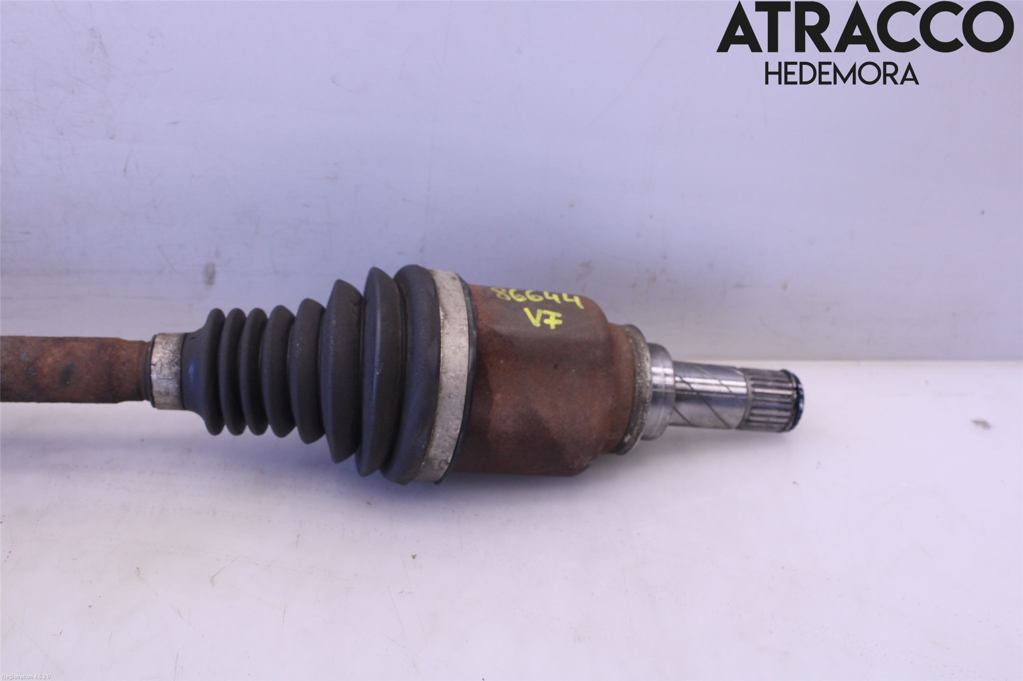 Renault CAPTUR 13-19 Drivaxel Fram Vänster