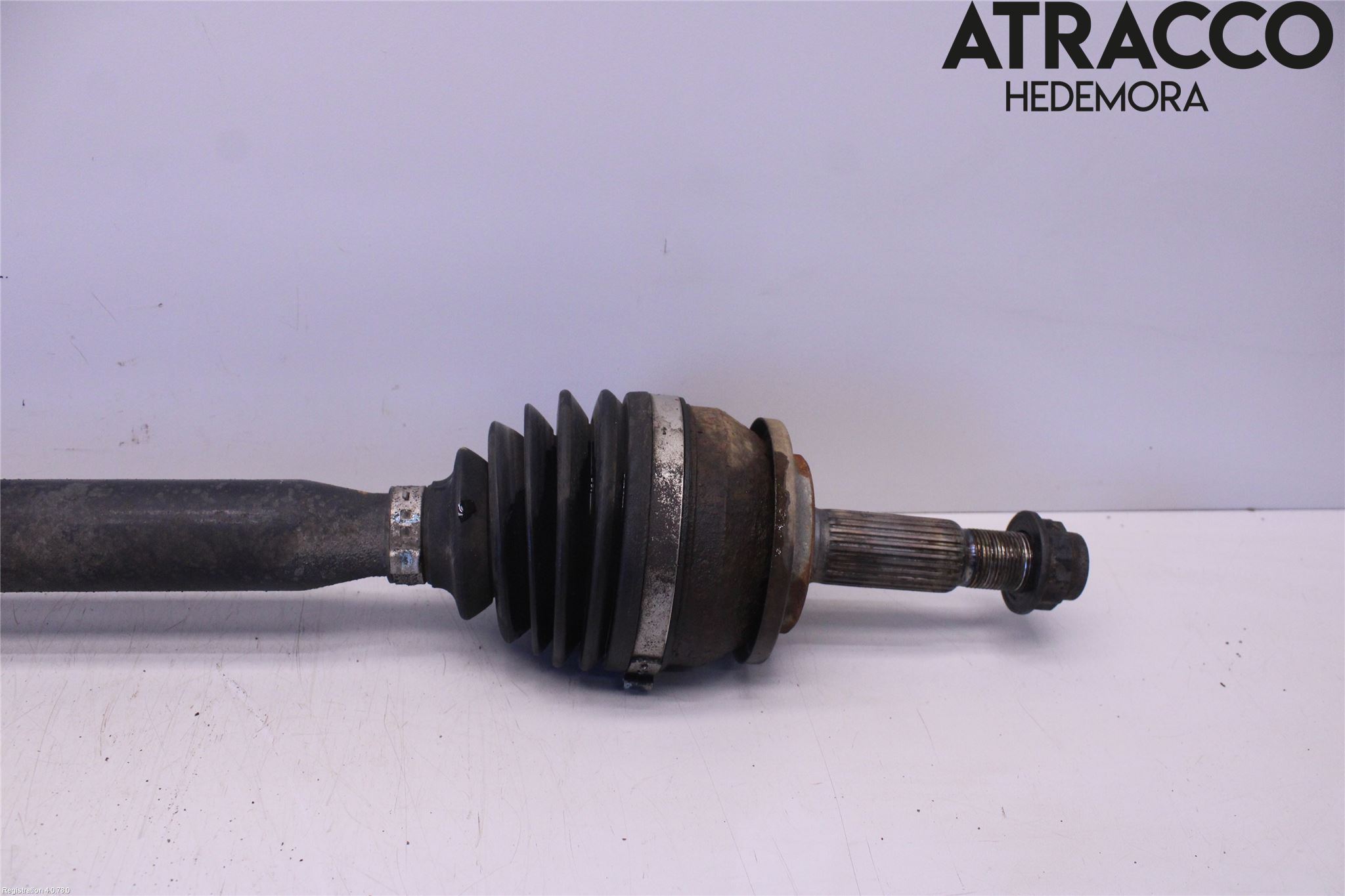 Toyota AURIS 13-19 Drivaxel Fram Höger