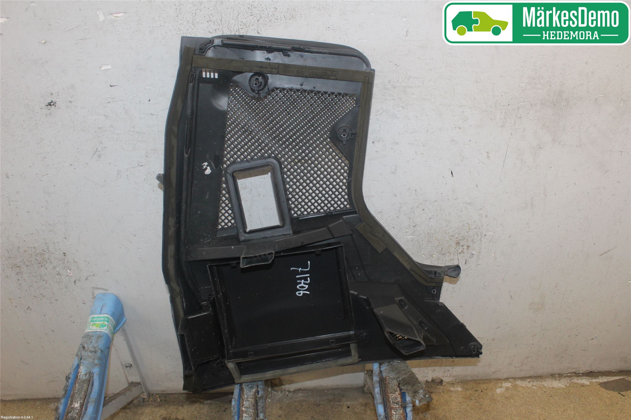 Mercedes-Benz MB C-KLASS (W205) 14-21 Torpedplåt-Torpedplast