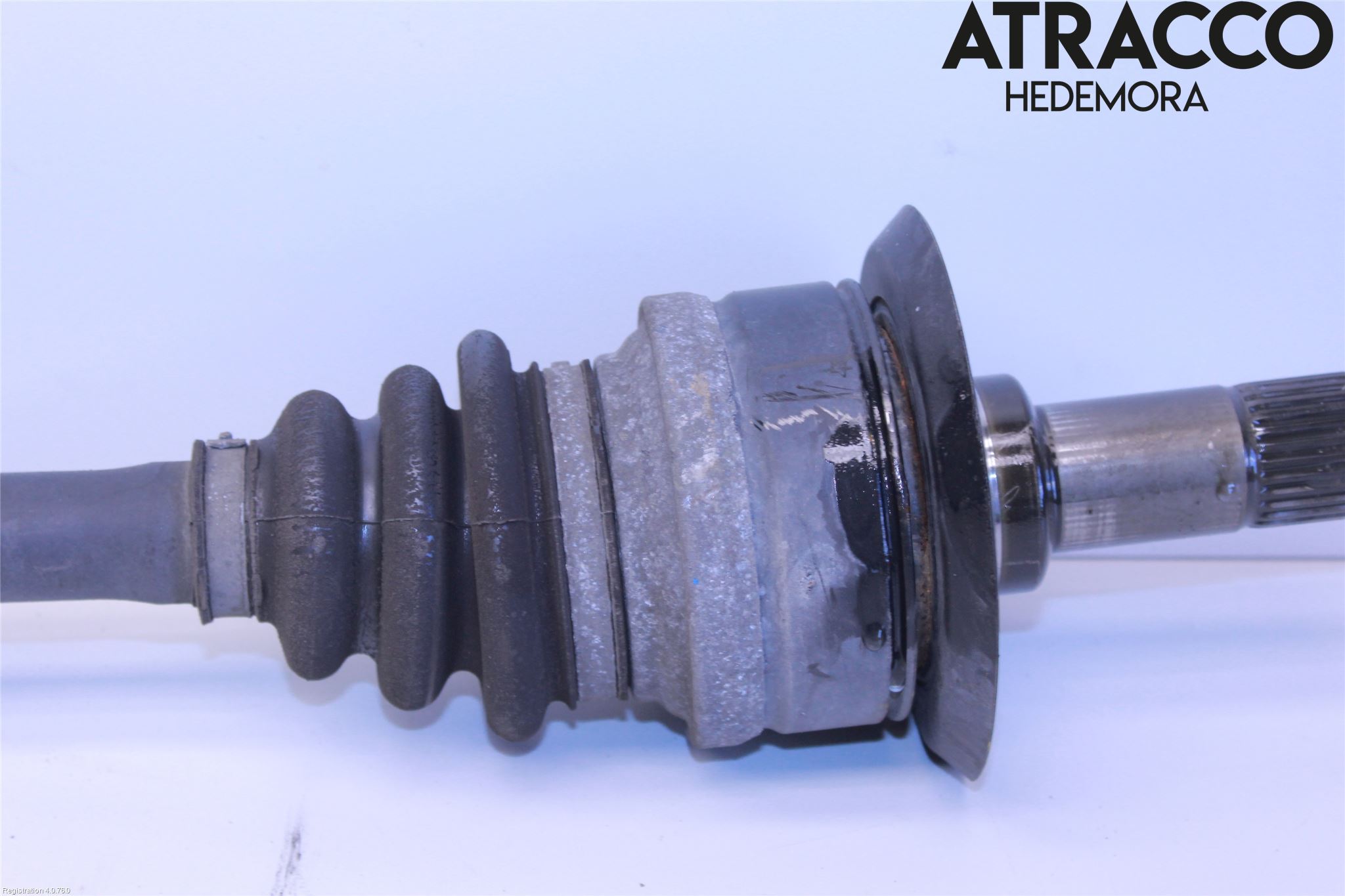 BMW 1 F20/F21 11-19 Drivaxel Bak Vänster