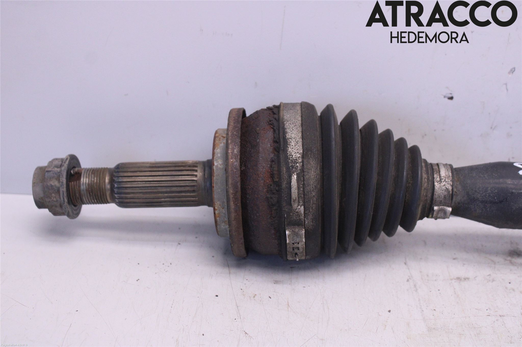 Toyota AURIS 10-12 Drivaxel Fram Höger