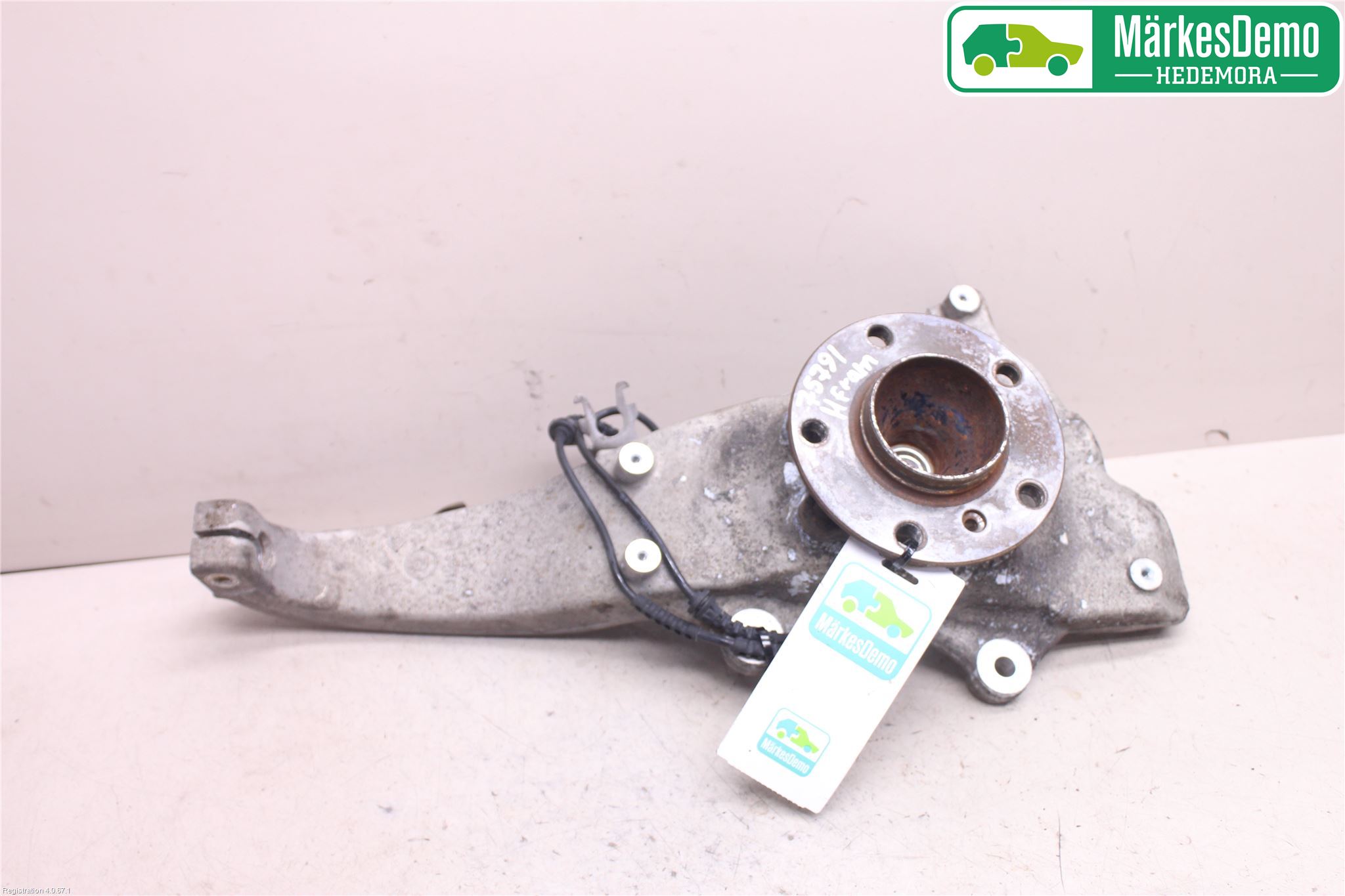 BMW 5 F10/F11/F18 09-17 Styrspindel Lagerhus Hö