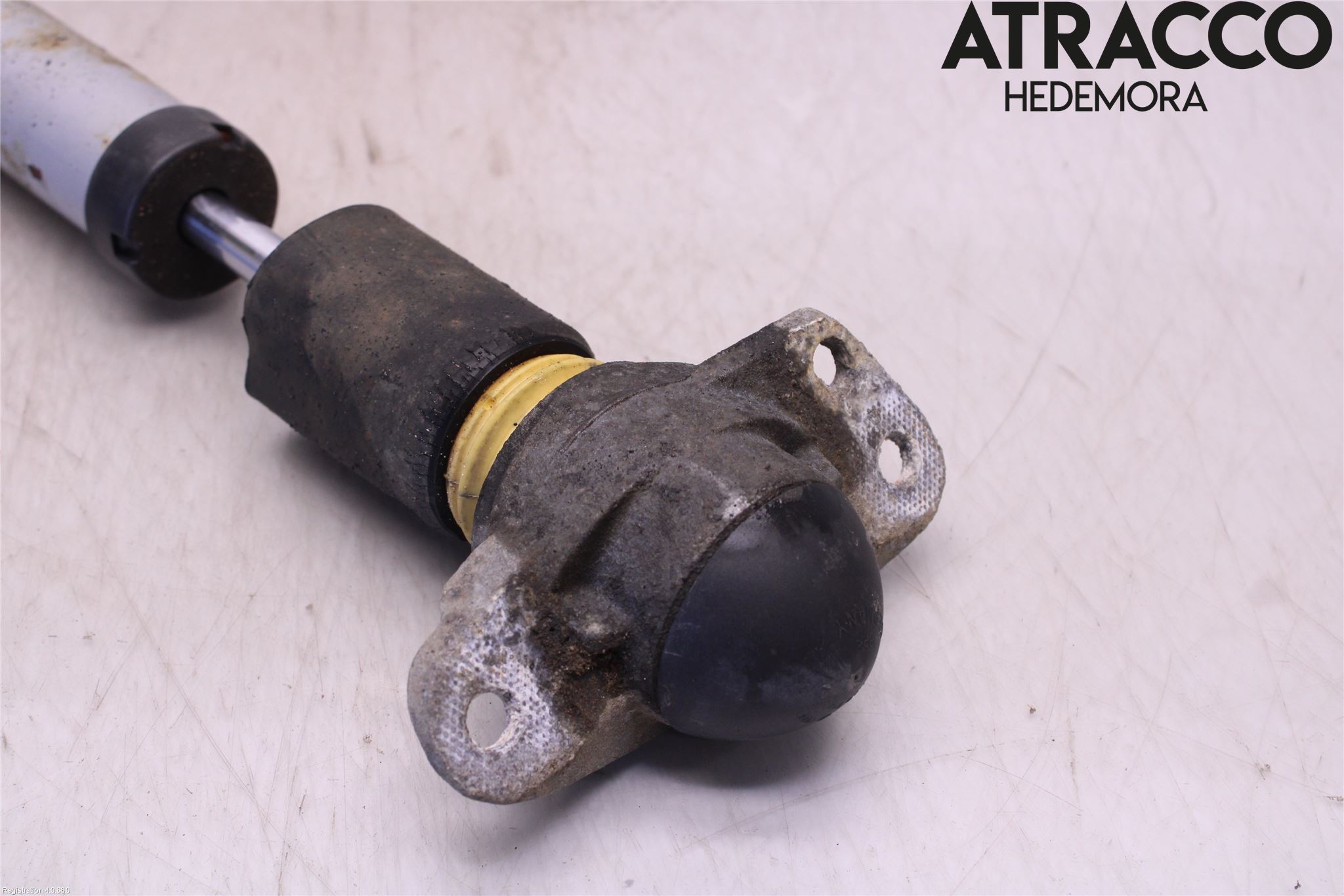 Volkswagen VW SCIROCCO 09-17 Stötdämpare Bak