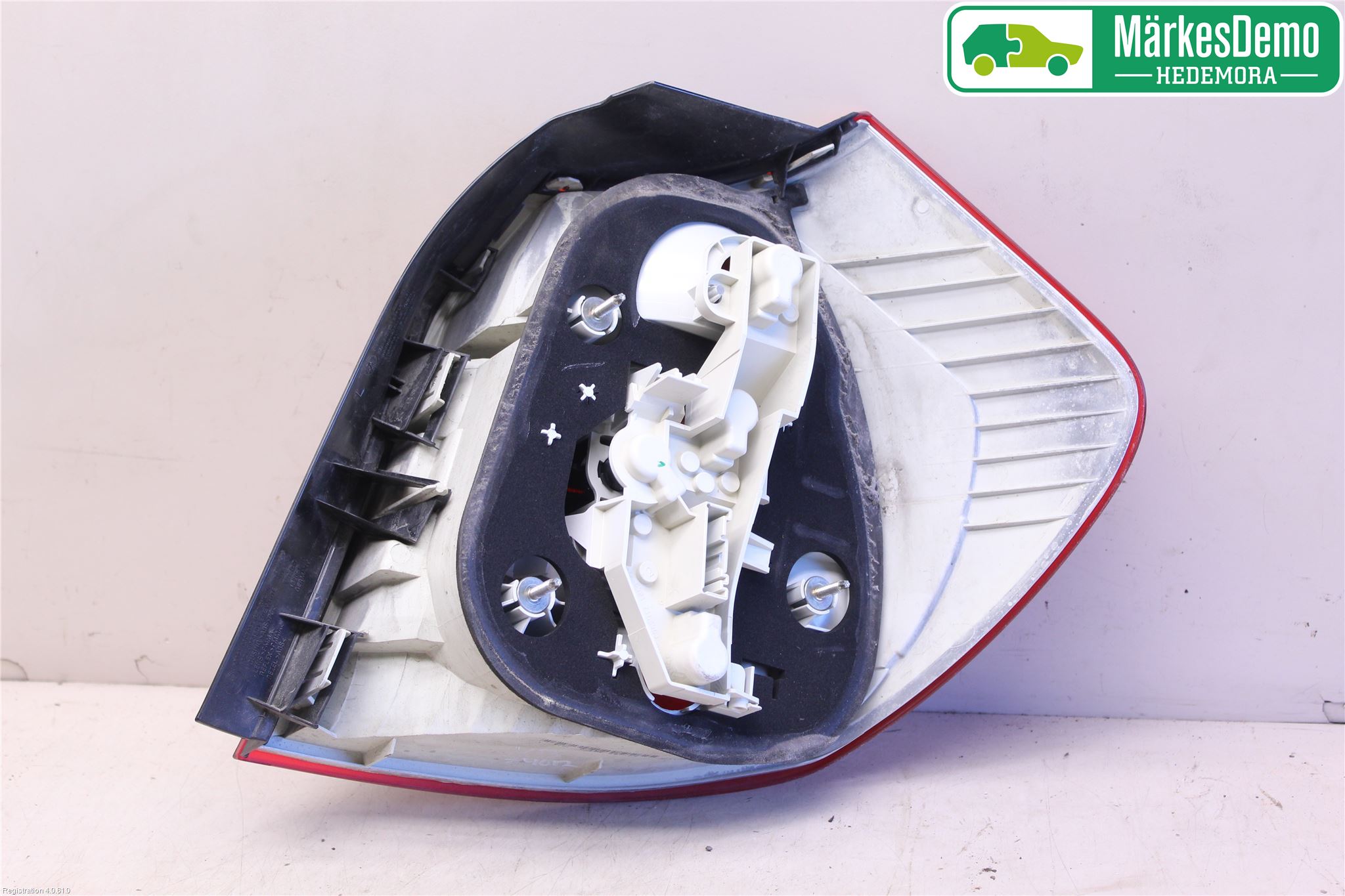 BMW 1 E87/81 5D/3D 03-11 Bakljus Vänster