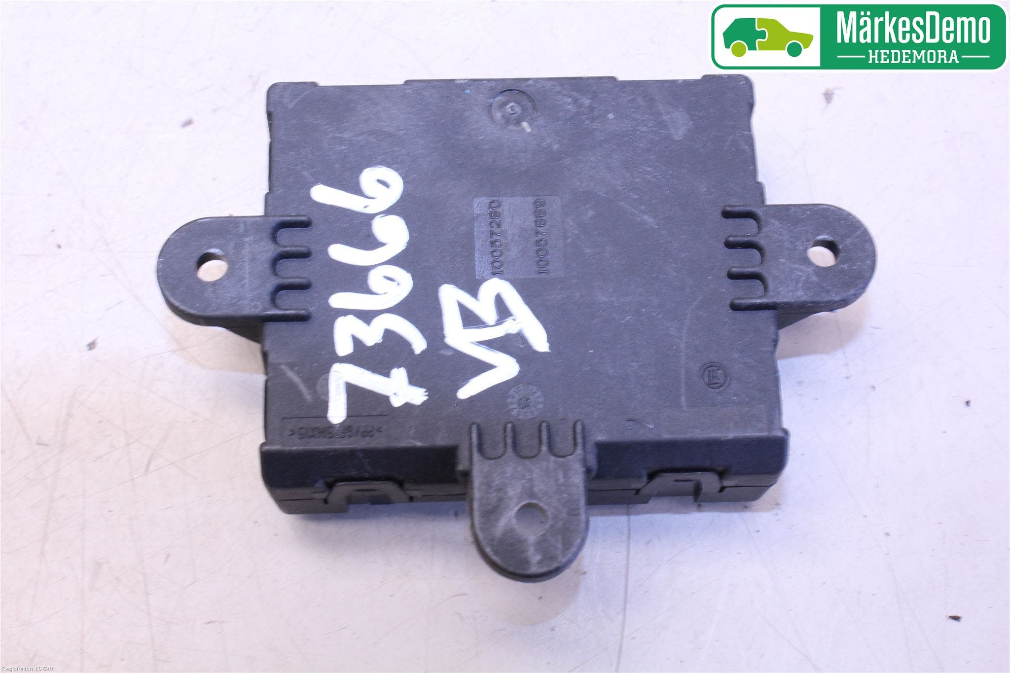 Volvo XC60 14-17 Styrenhet Dörr