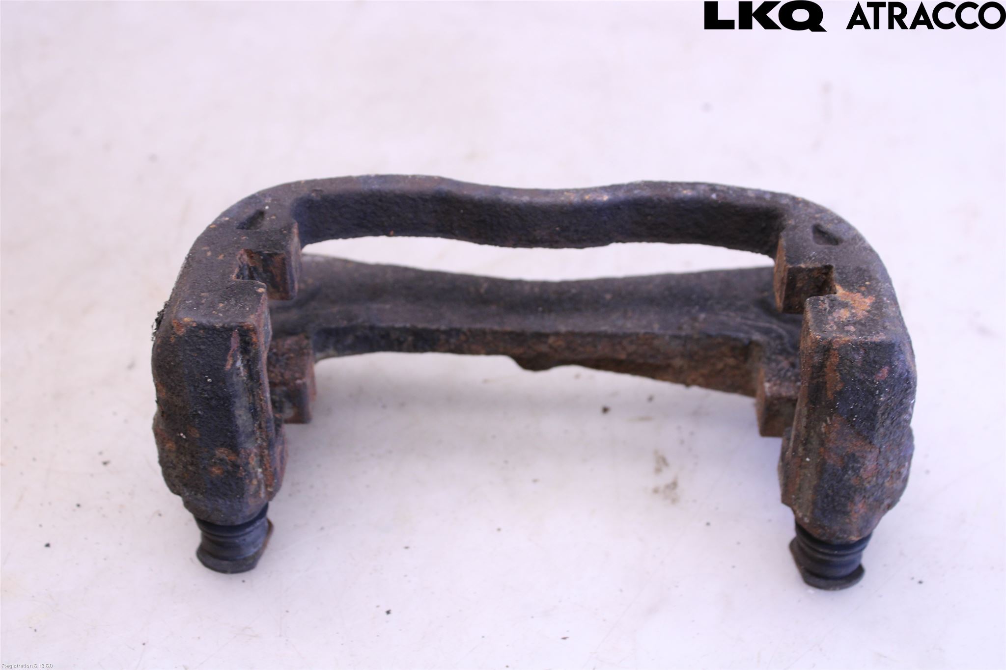 Subaru LEGACY    04-06 Bromsokshållare