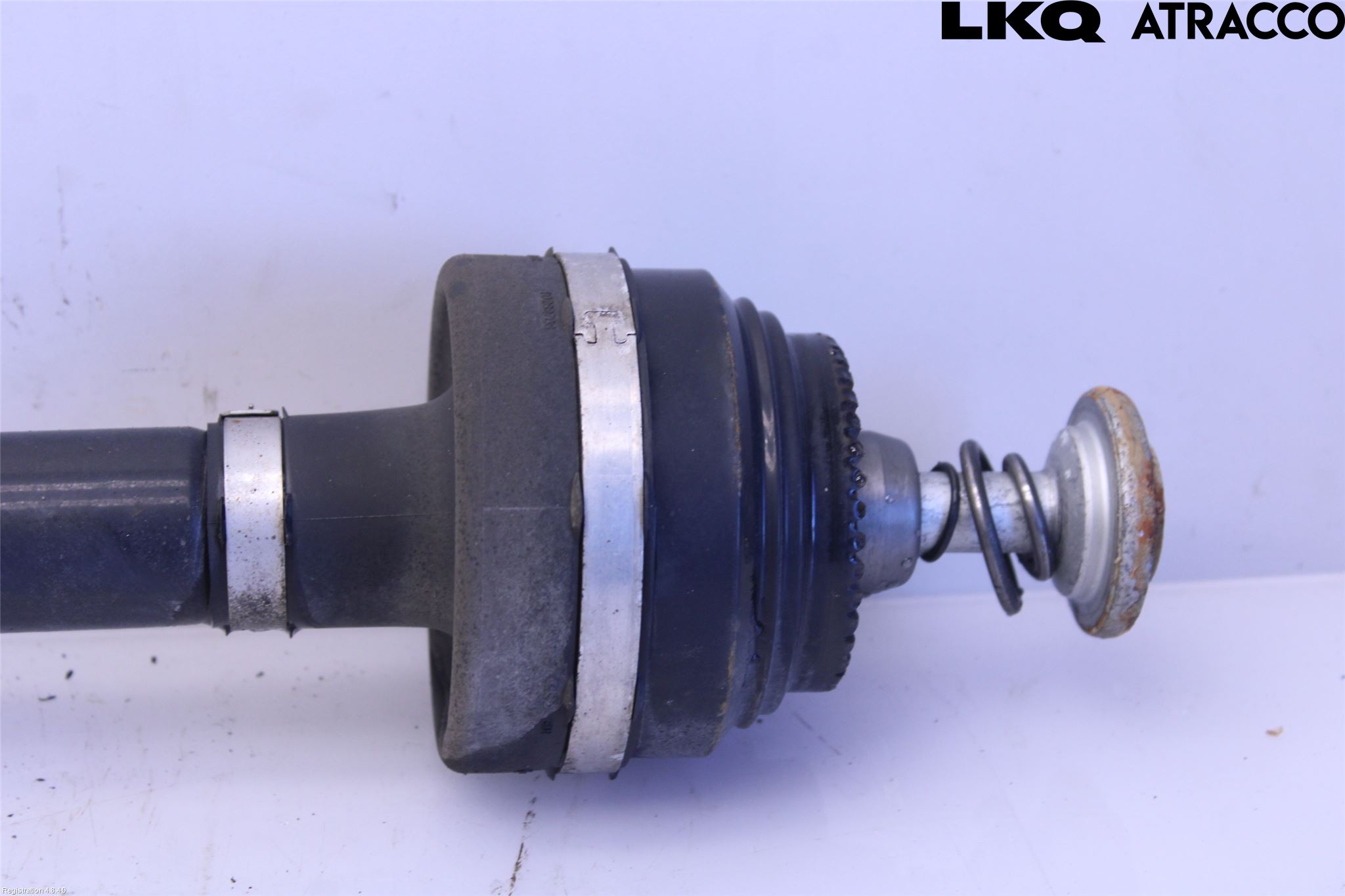 BMW 5 G30/G31/F90 17-23 Drivaxel Bak Vänster