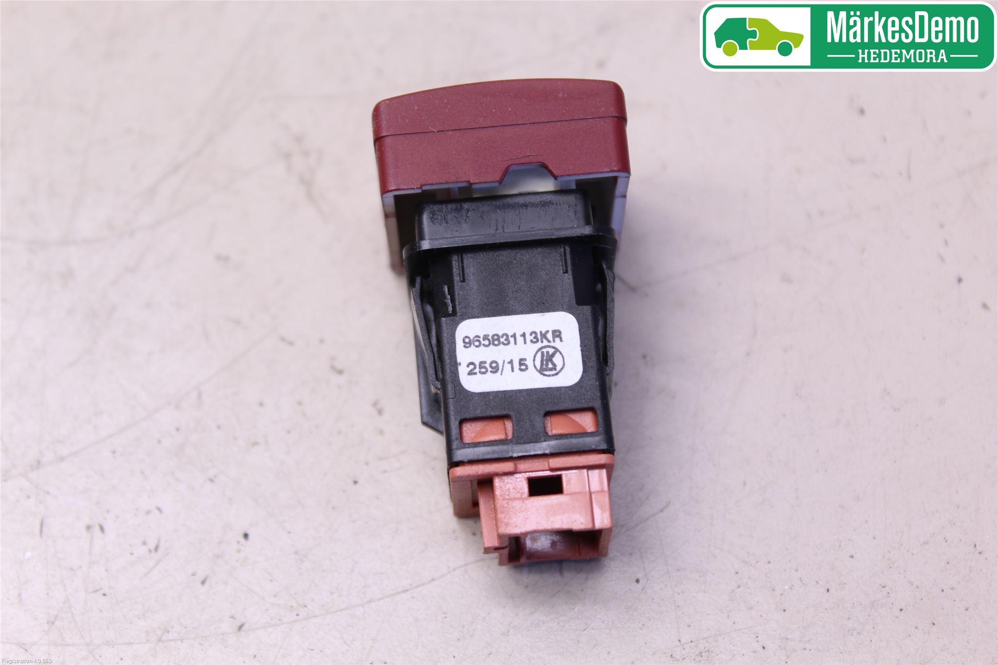 Peugeot PARTNER 16-18 Strömställare Varnings