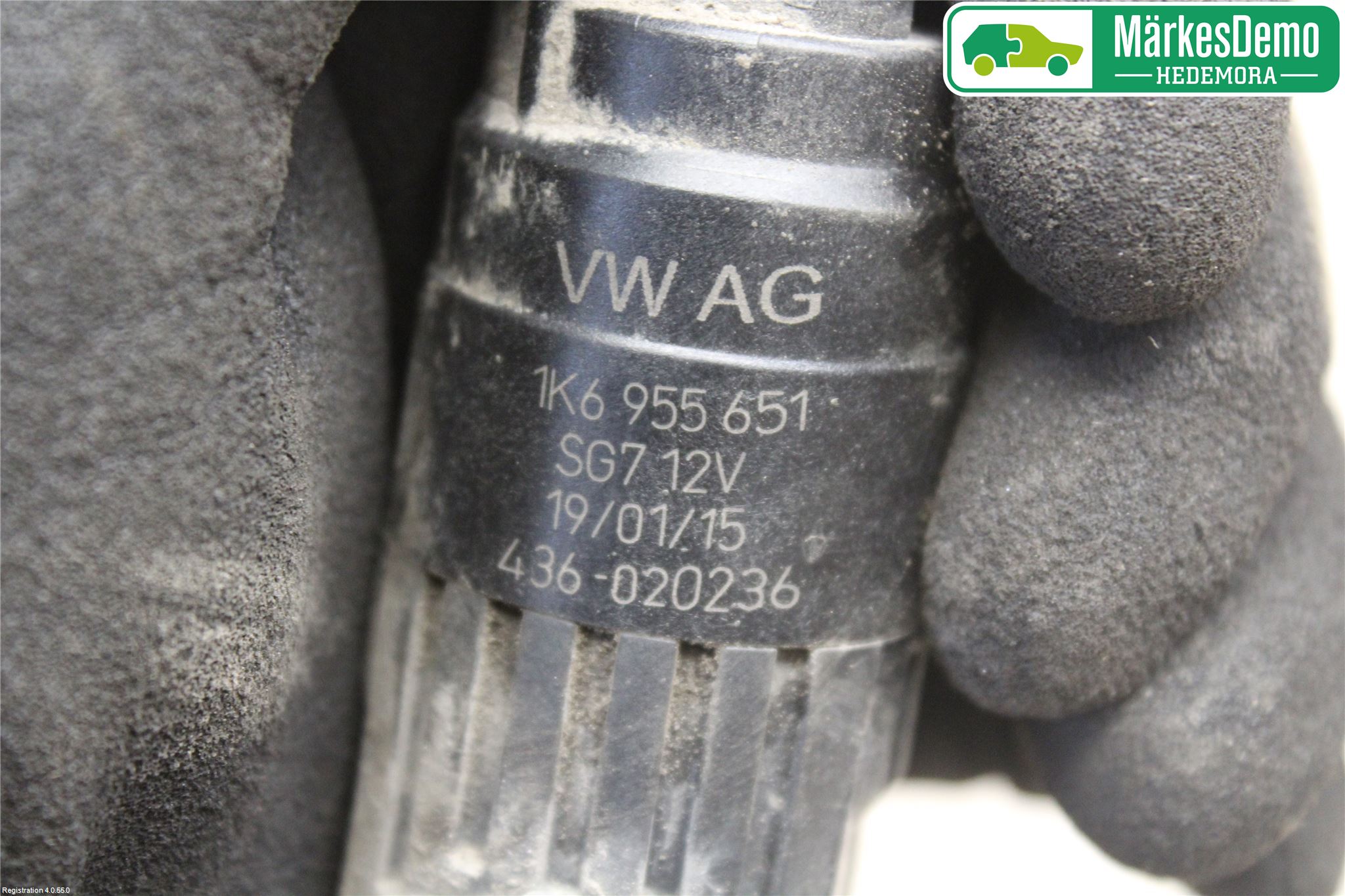 Volkswagen VW GOLF / E-GOLF VII 13-20 Spolarpump Vindruta