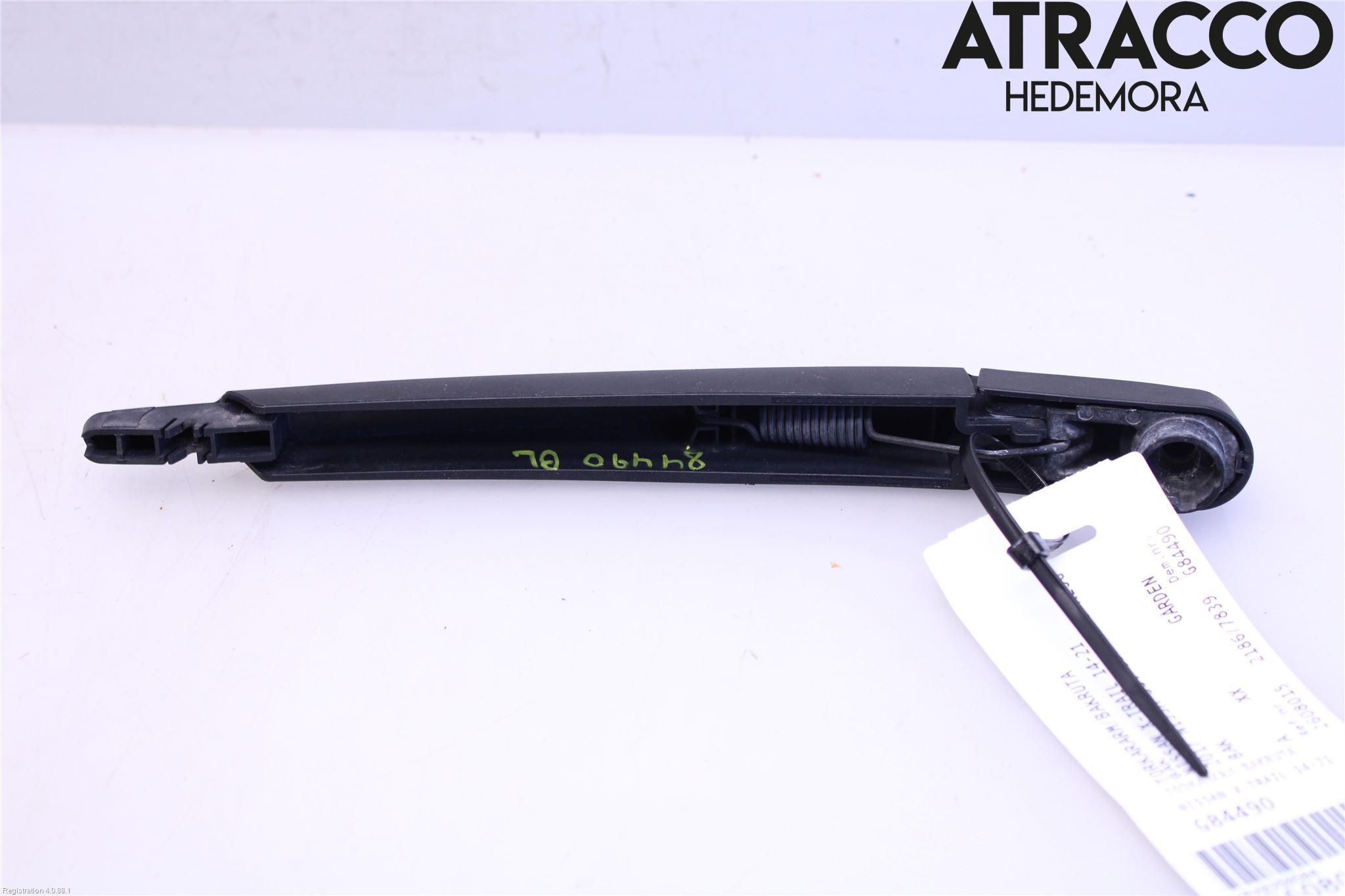 Nissan X-TRAIL 14-21 Torkararm-Bakruta