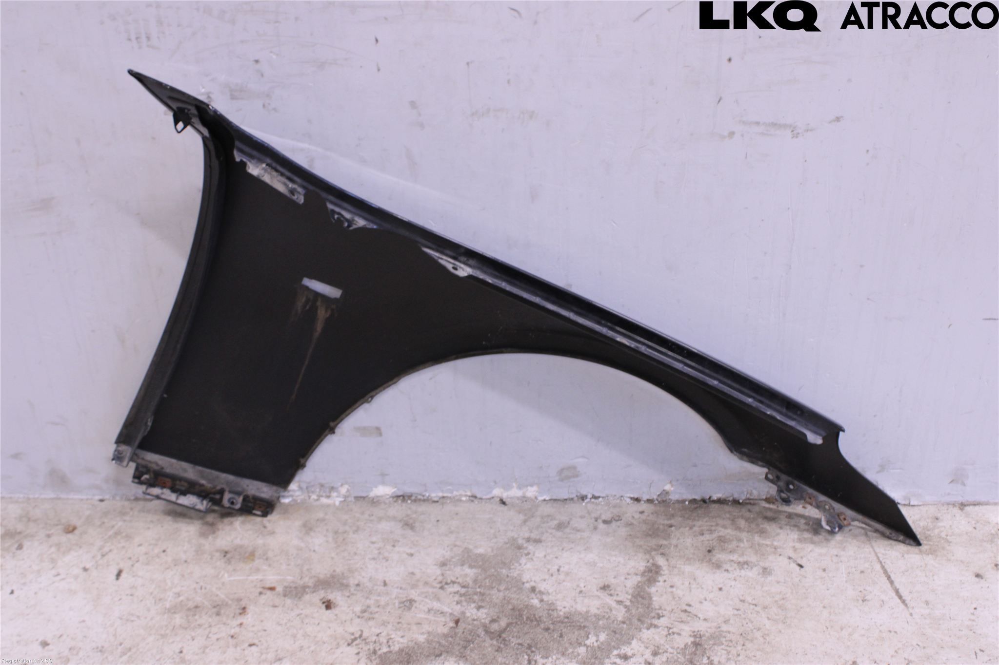 BMW 5 E60/61 Sed/Tou 02-10 Skärm Fram Vänster