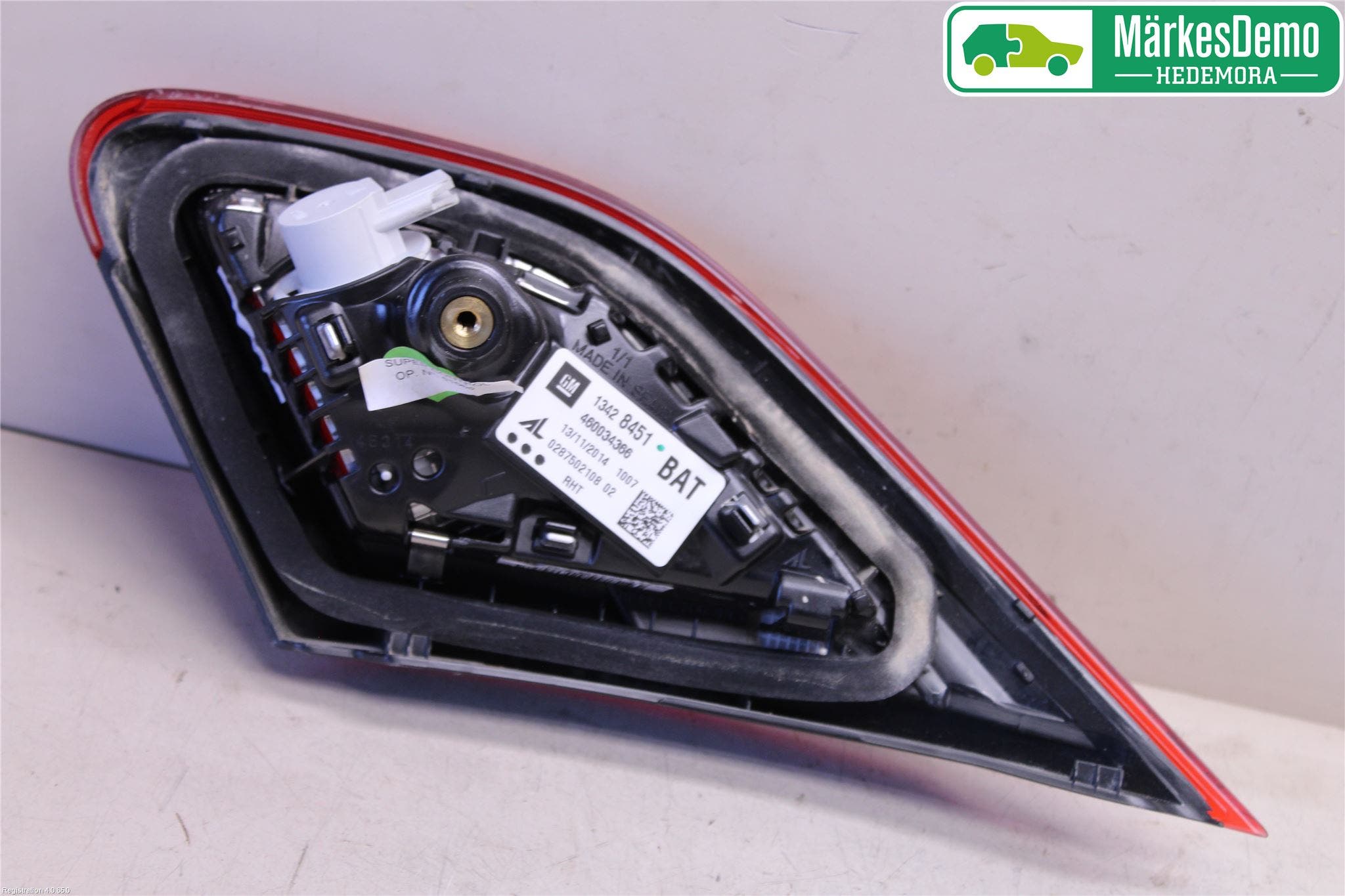 Opel CORSA E 15-19 Bakljus Lucka Vä