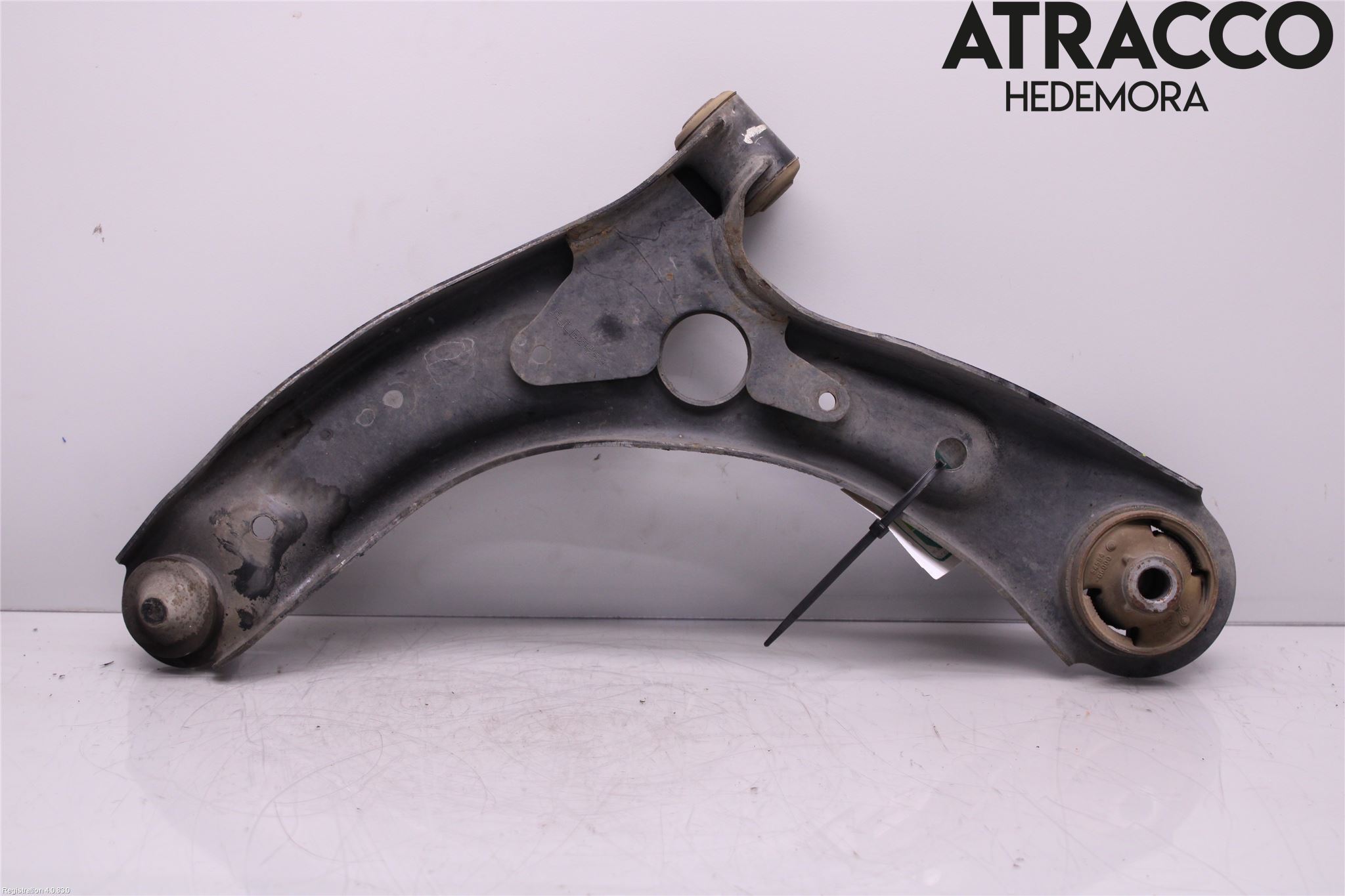 Kia PICANTO 17- Bärarm Fram Undre Hö