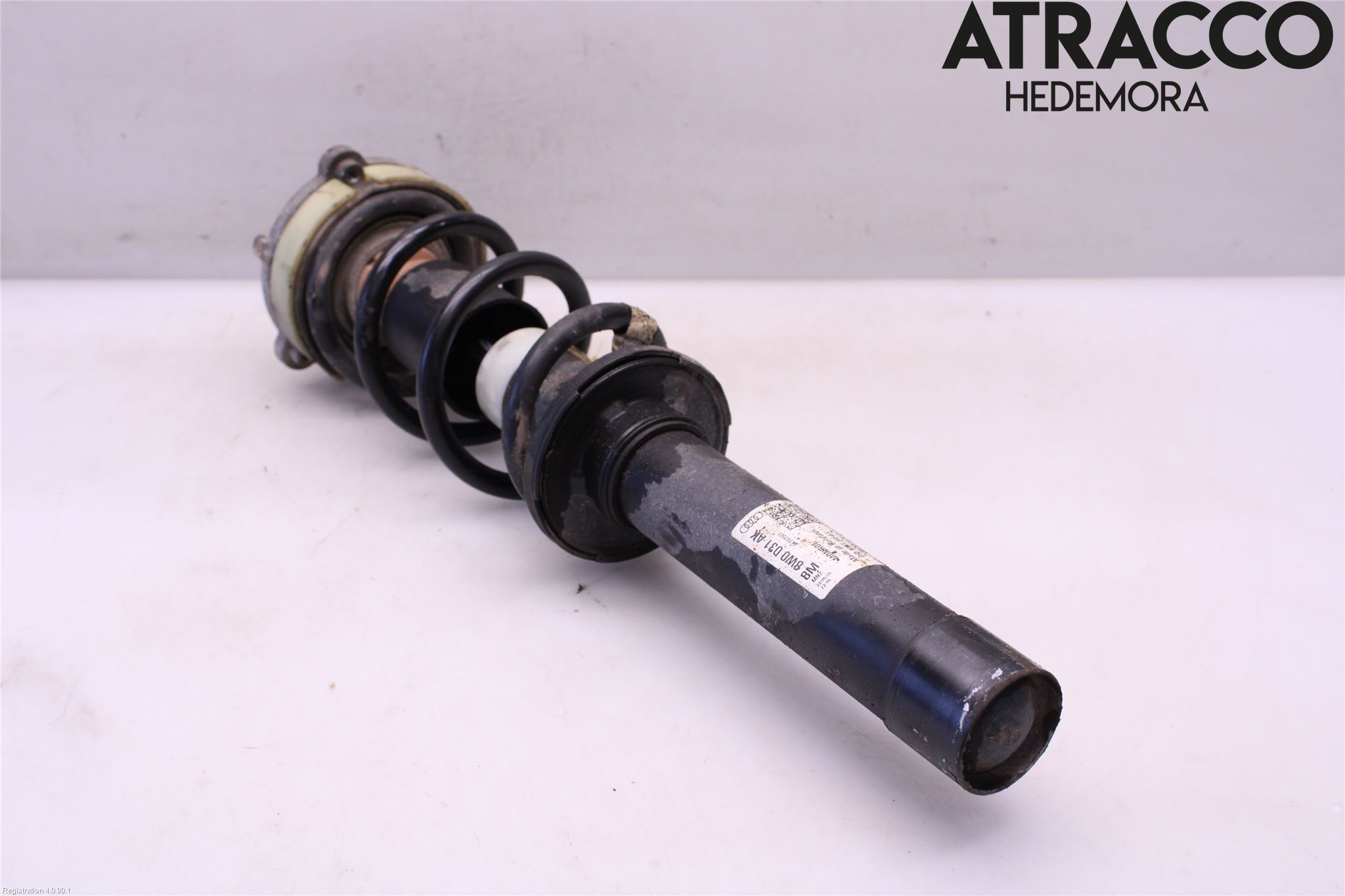 Audi A4/S4 B9 16-19 Fjäderben Fram Höger