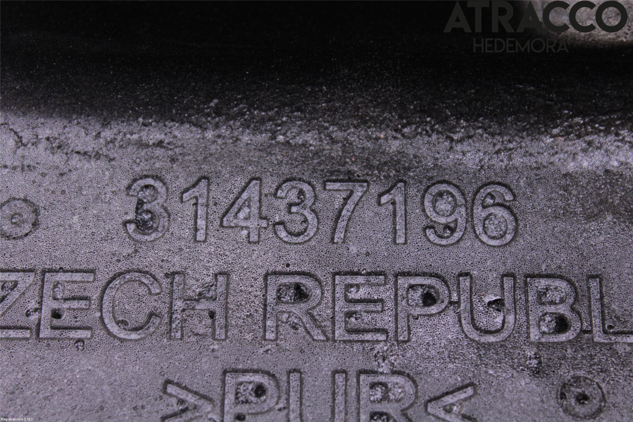 Volvo XC70 14-16 Motorkåpa