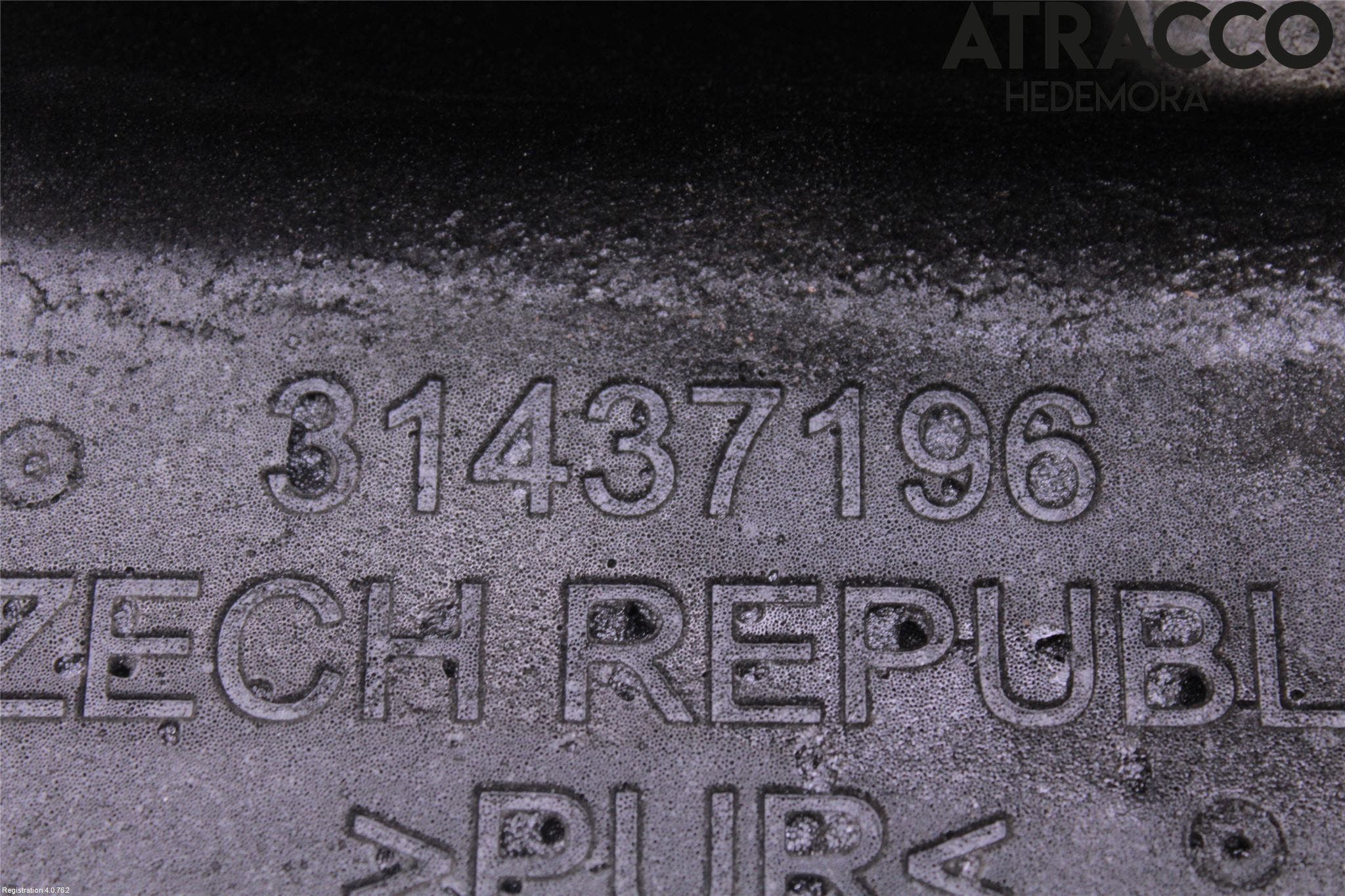 Volvo XC70 14-16 Motorkåpa