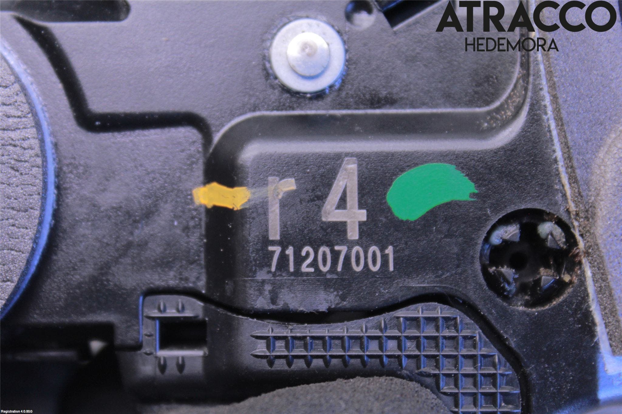 Toyota C-HR 16-23 Låskista-Dörrlås