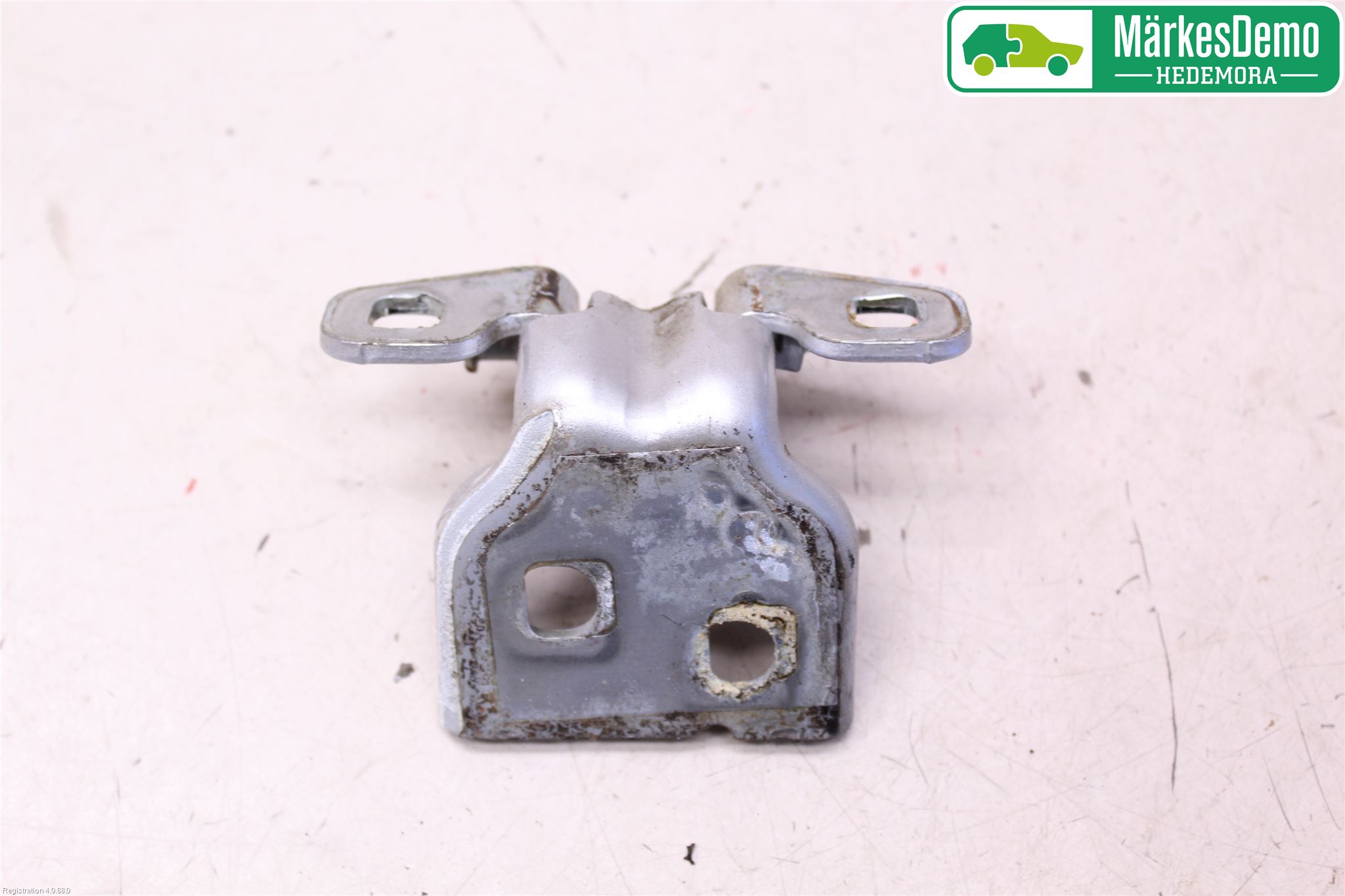 Dacia SANDERO/STEPWAY 13-20 Dörrgångjärn