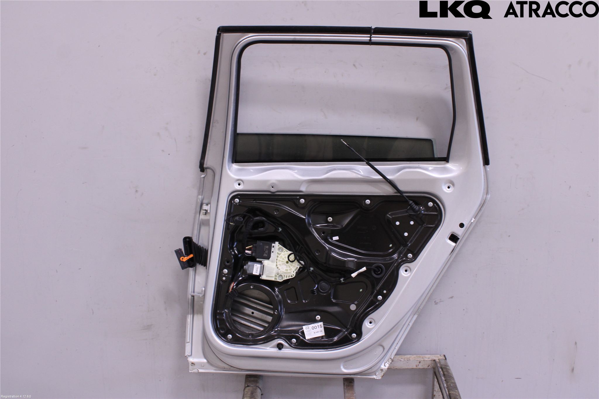 Volkswagen VW PASSAT 11-14 Dörr Bak Höger