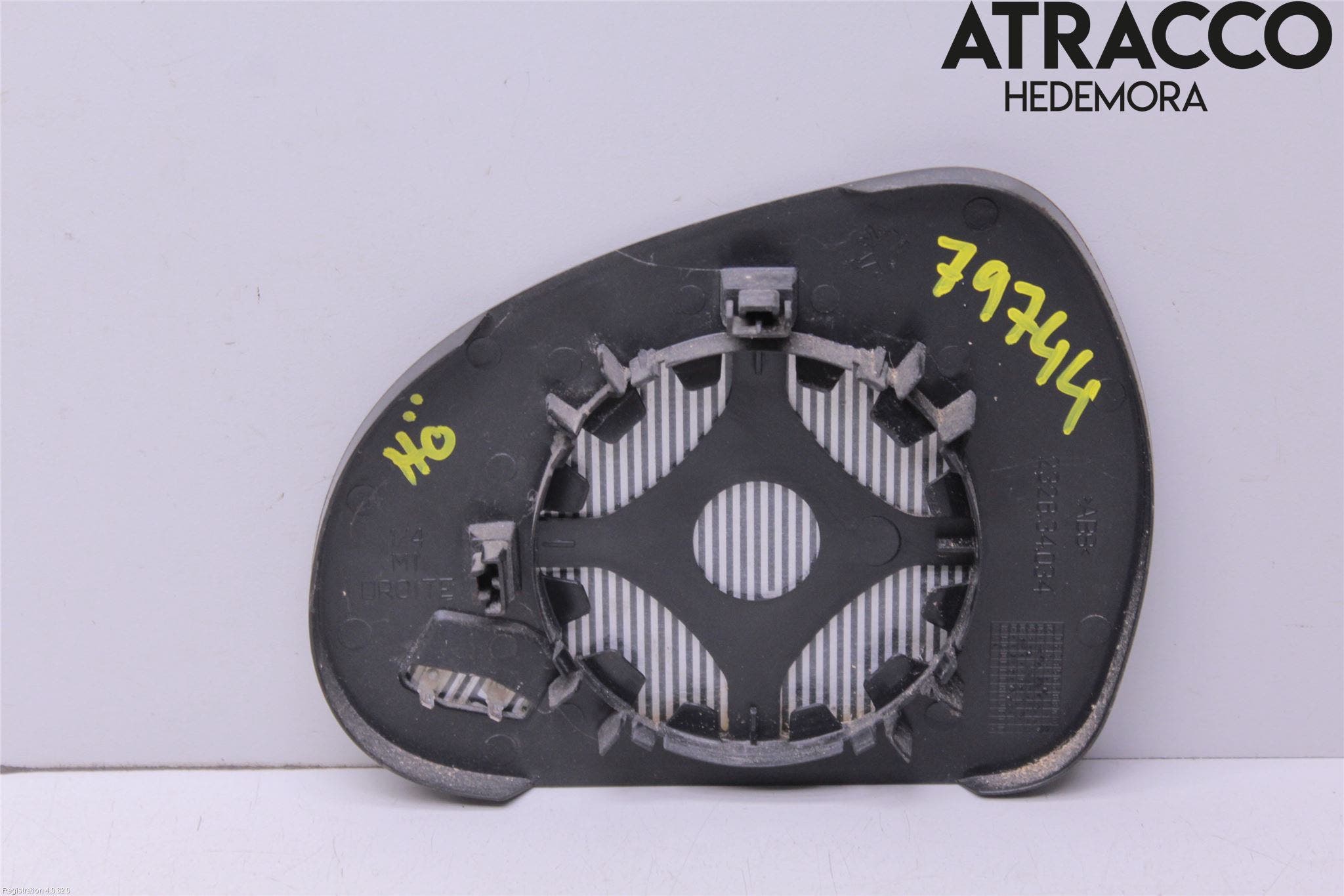 Peugeot 207 Spegelglas Hö