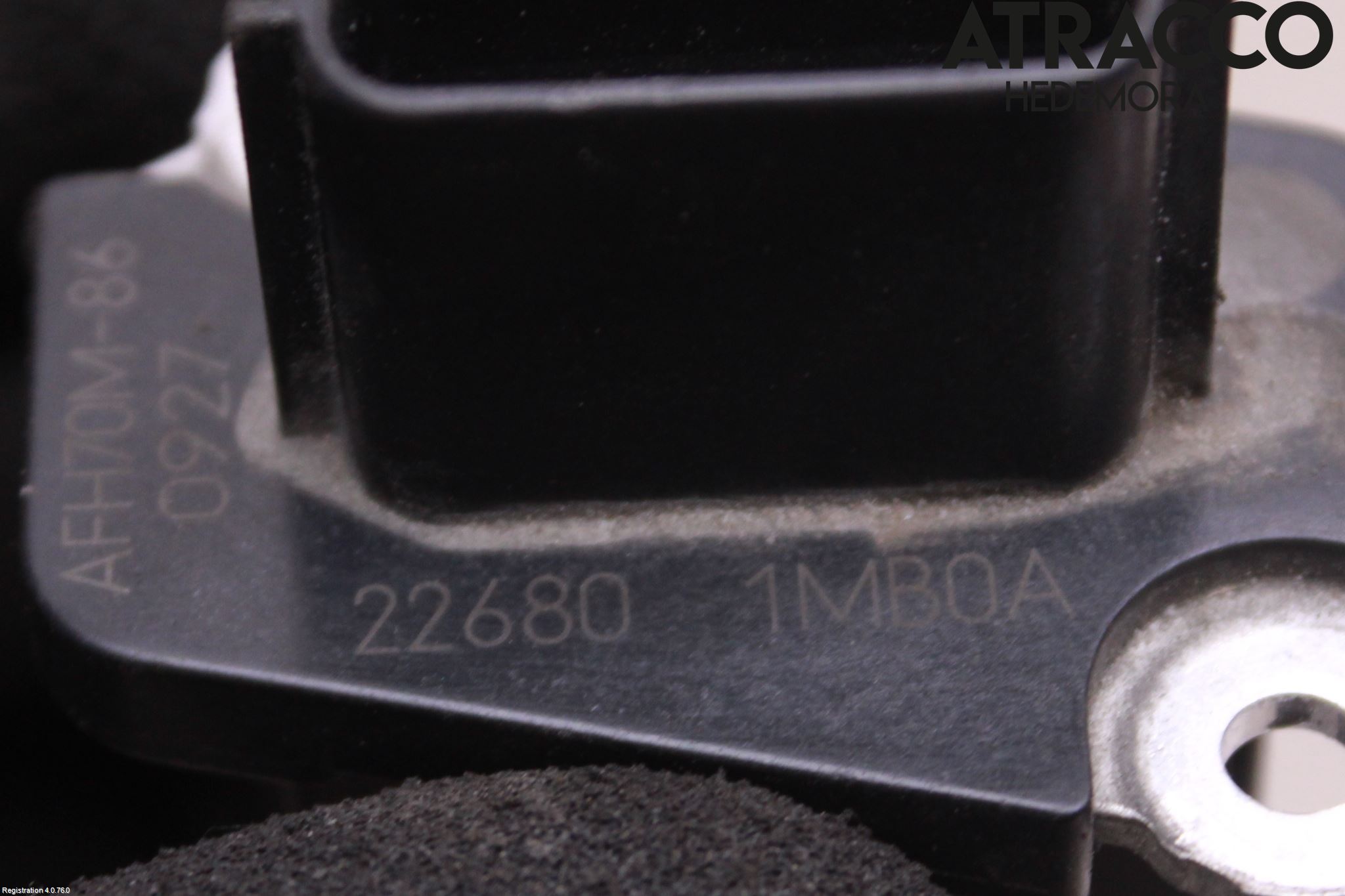 Nissan JUKE 10-14 Injluftmassamätare