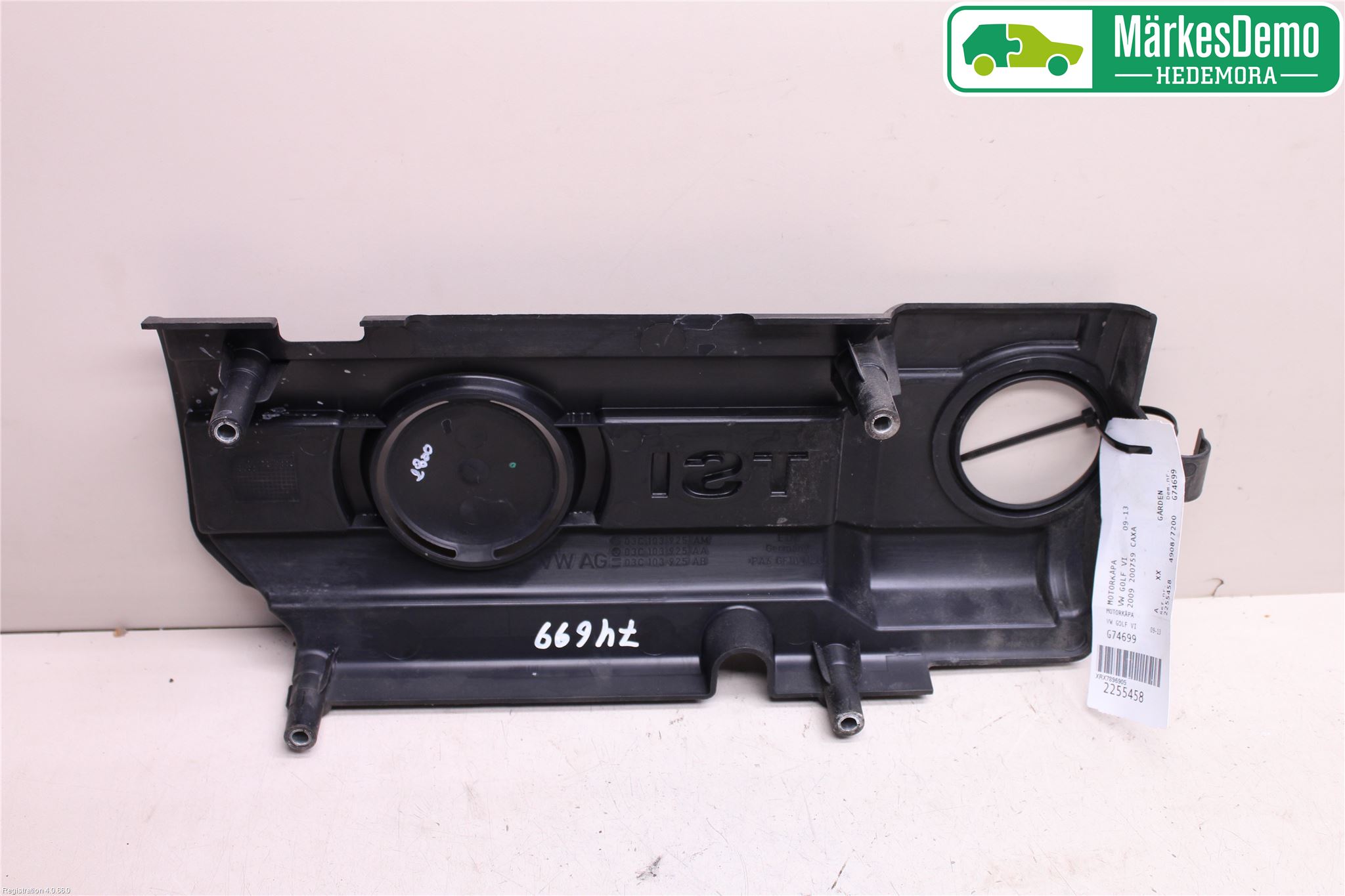 Volkswagen VW GOLF VI 09-13 Motorkåpa