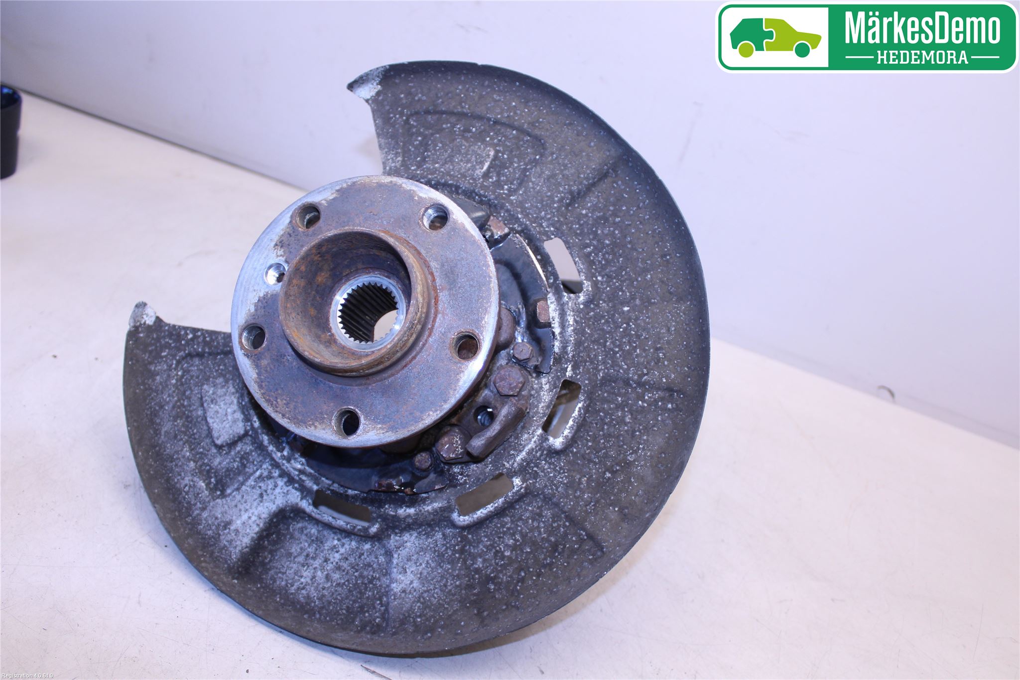 BMW X6 E71/E72   08-14 Hjullagerhus-Spindel Hö B