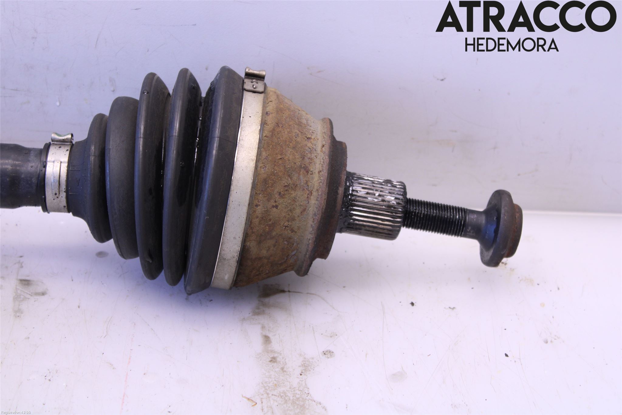 Audi A6/S6     05-11 Drivaxel Fram Vänster