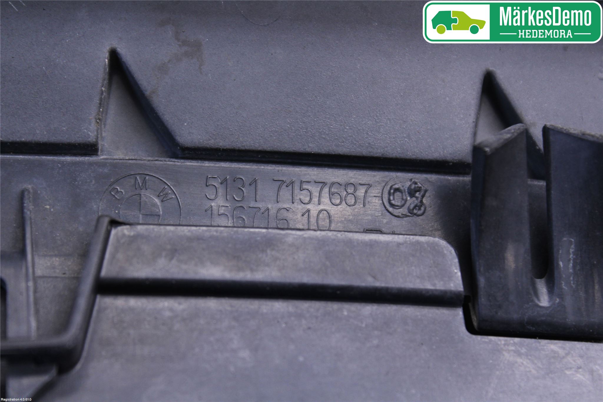 BMW X6 E71/E72   08-14 Grilldel Vänster