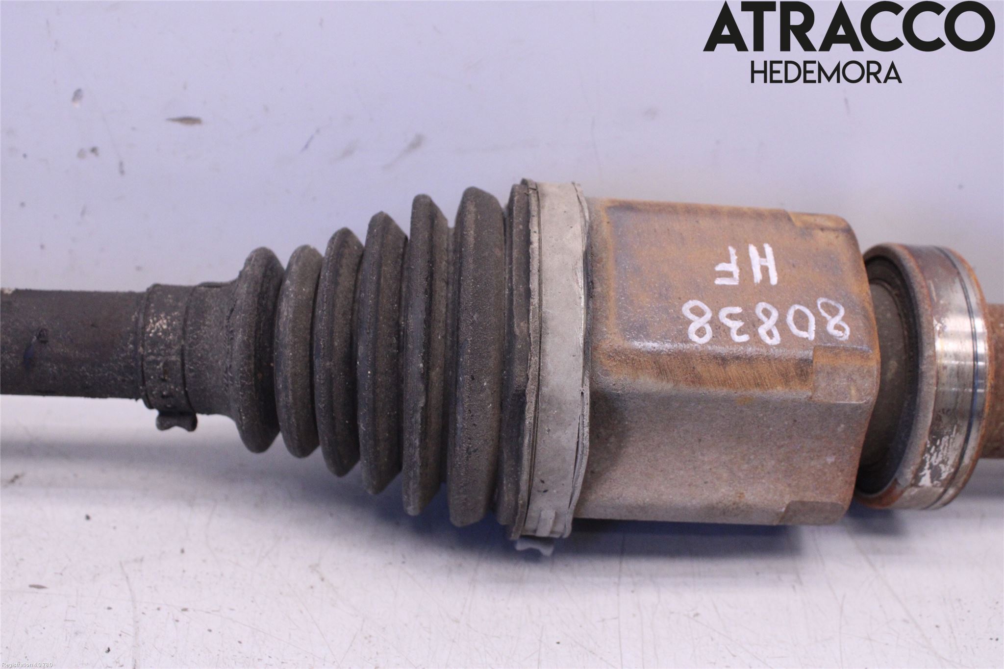 Volvo V70 14-16 Drivaxel Fram Höger