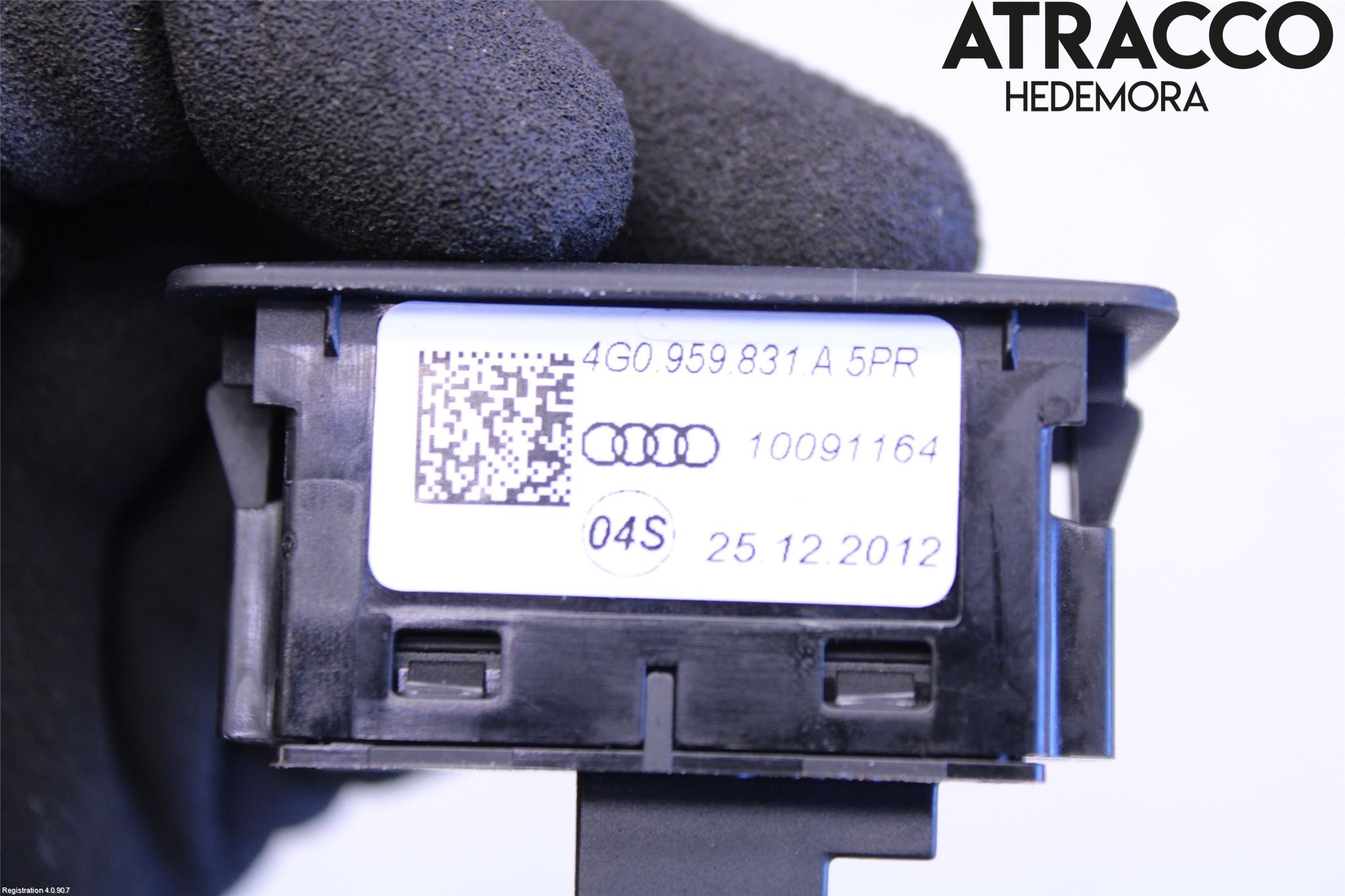 Audi A8/S8 4H 10-17 Strömställare Baklucka