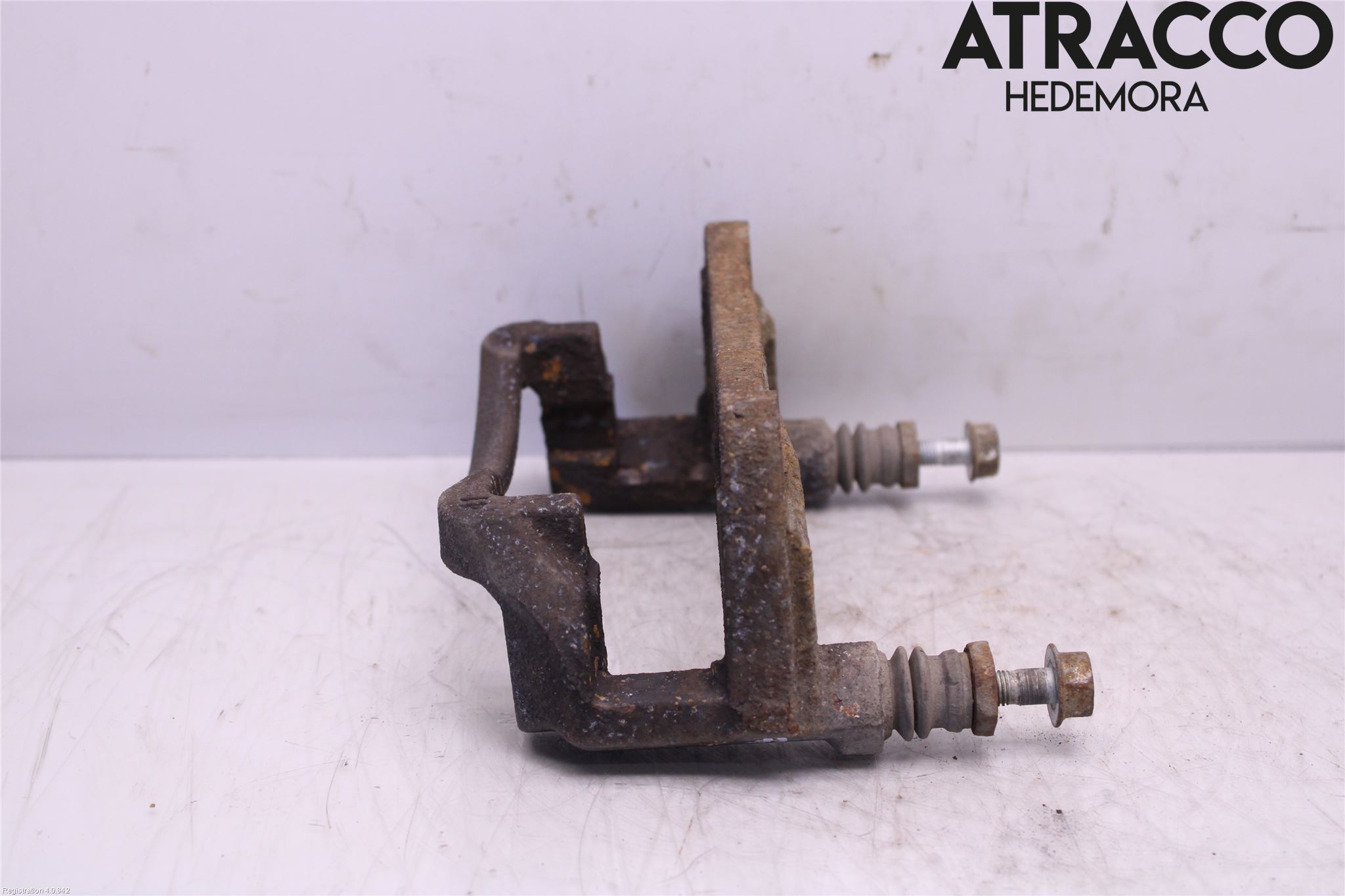 Suzuki SWIFT 11-16 Bromsokshållare