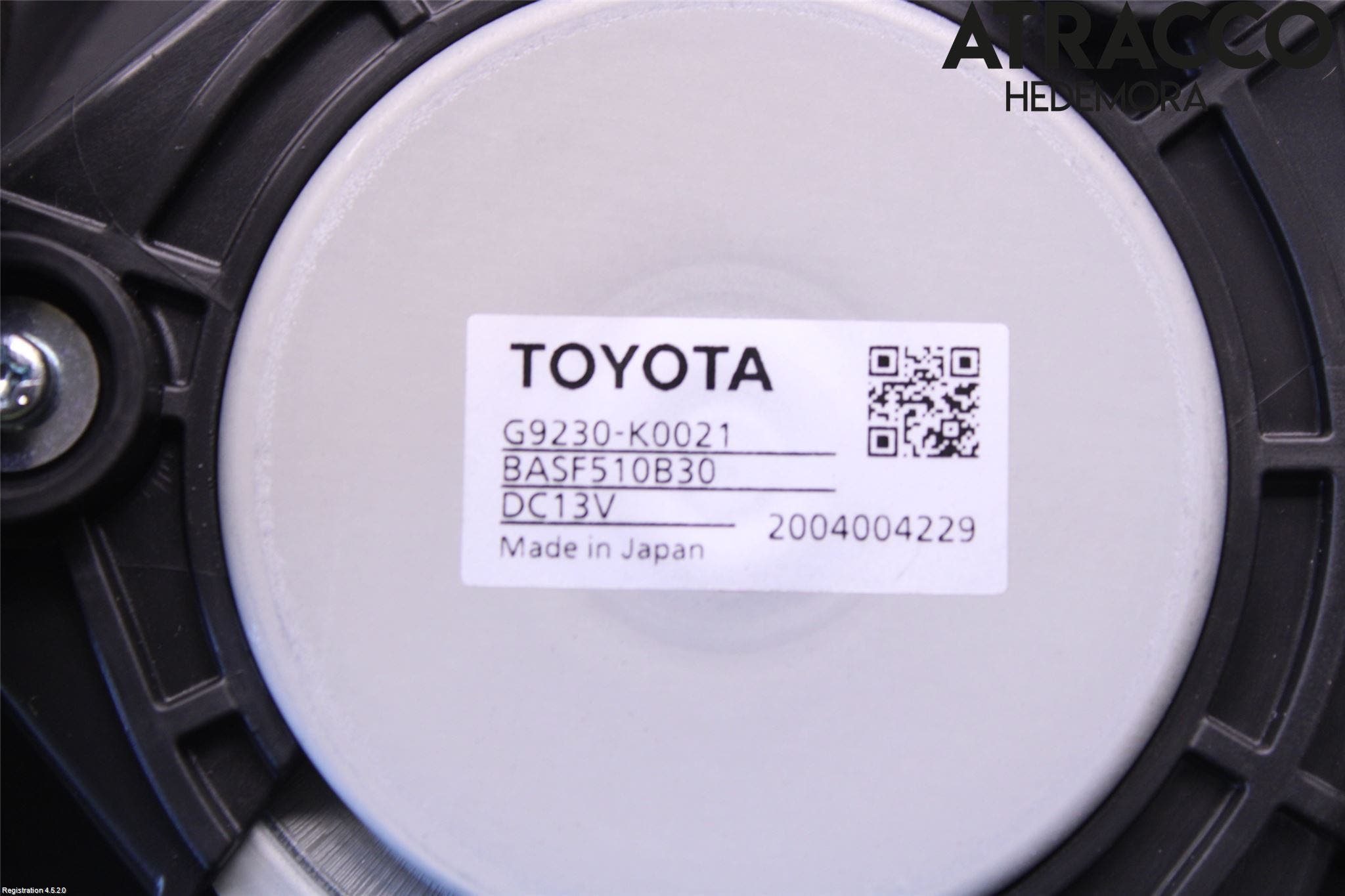 Toyota YARIS XP21 20- Kylfläkt El