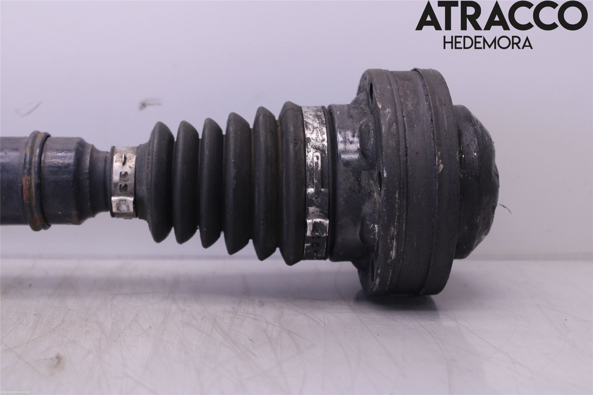 Volkswagen VW SCIROCCO 09-17 Drivaxel Fram Höger