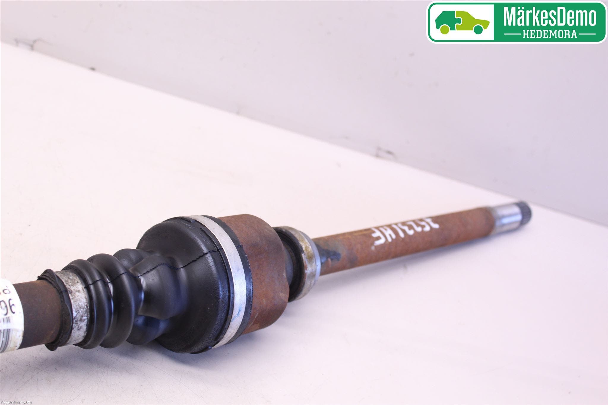 Peugeot 308 08-13 Drivaxel Fram Höger