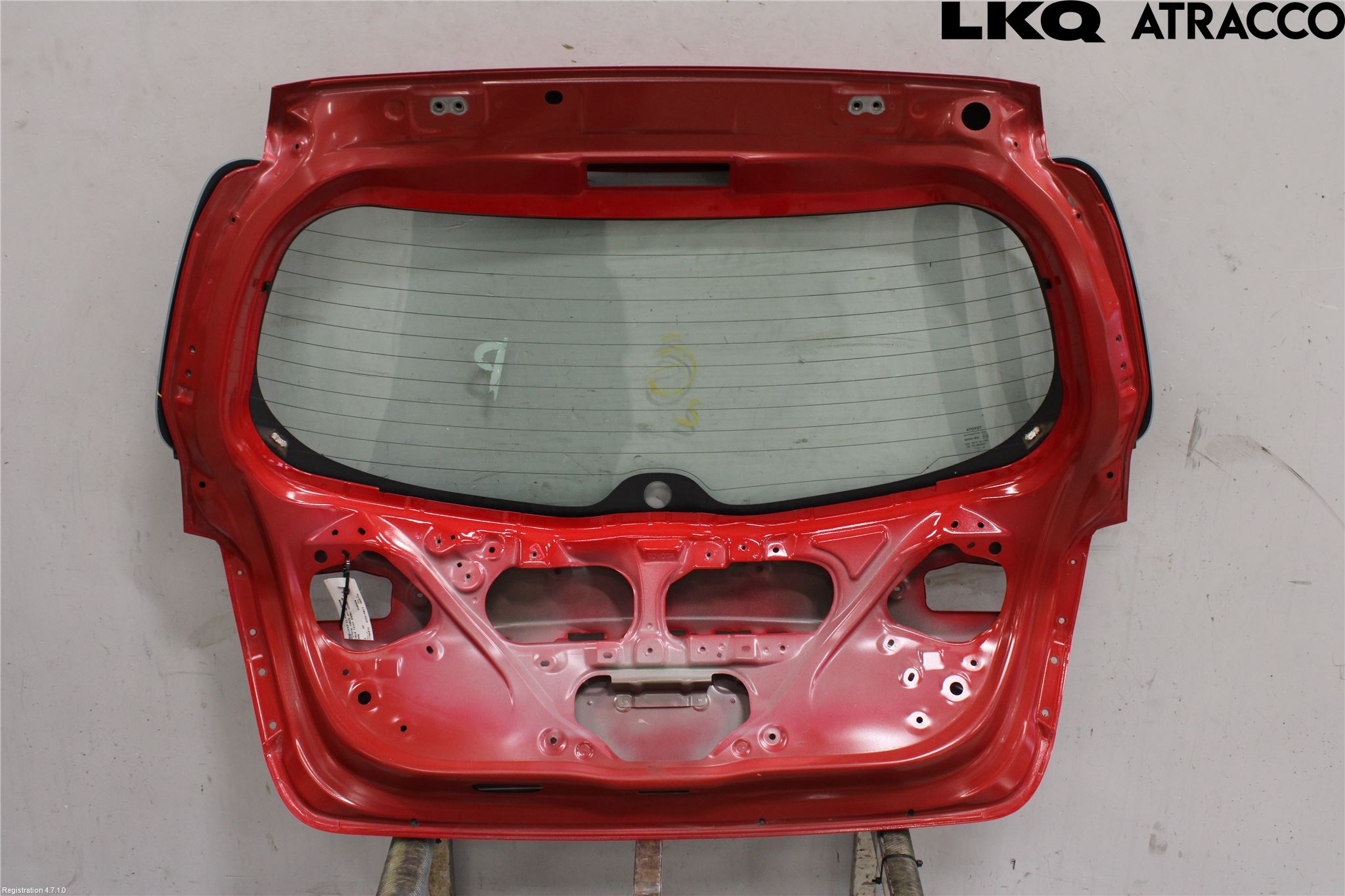 Toyota YARIS XP130 15-20 Baklucka Cc-Kombi-Sedan