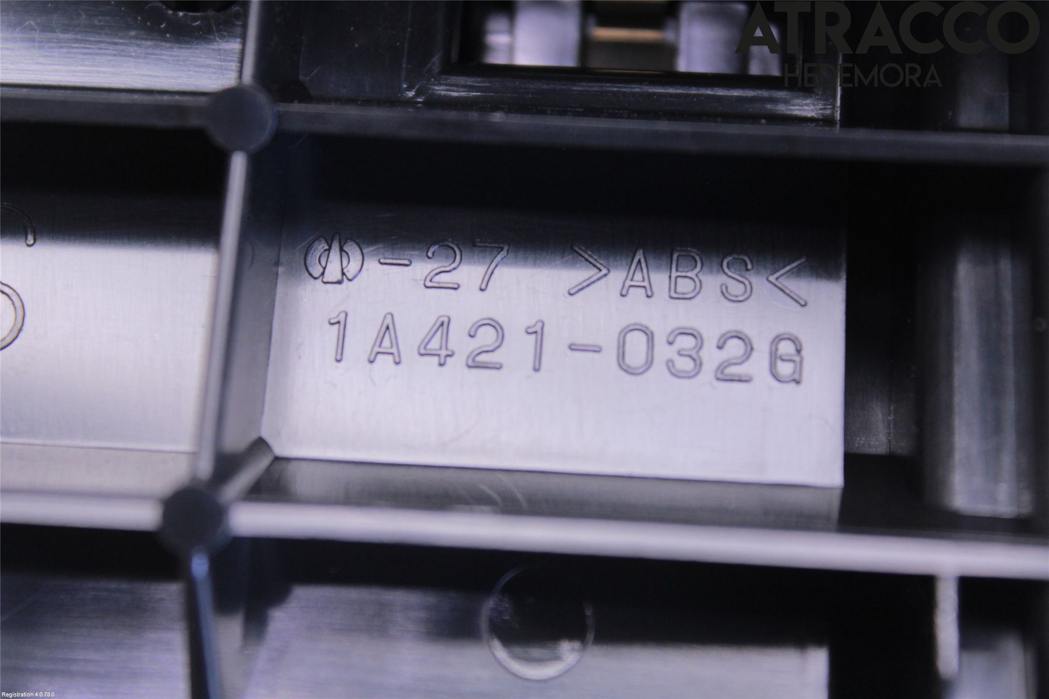 Lexus IS 220d/250/350 06-13 Askkopp