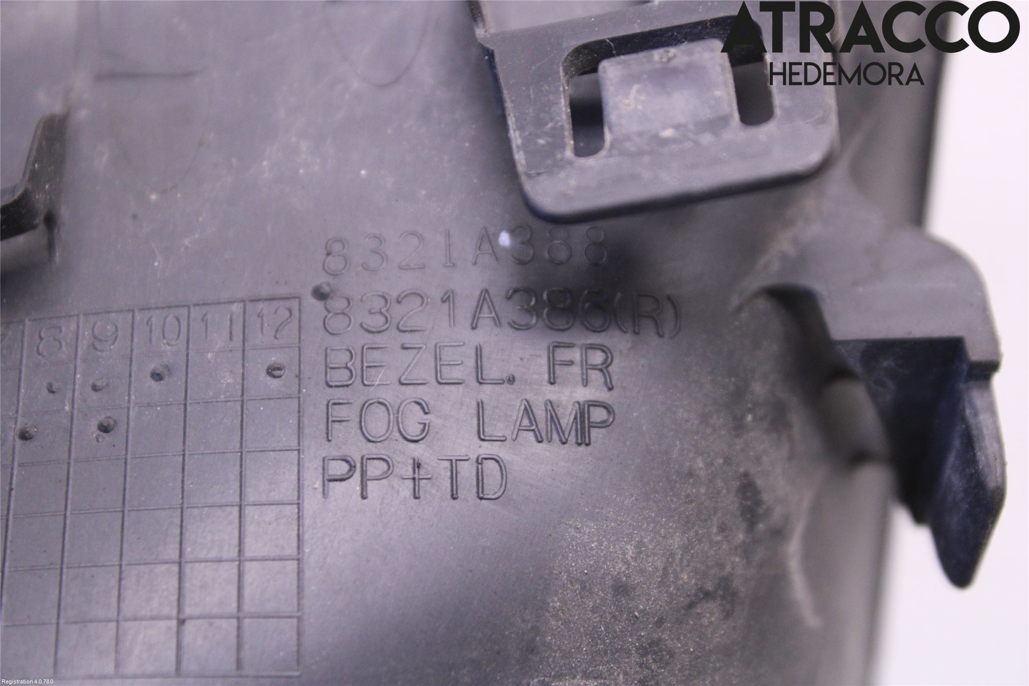 Mitsubishi ASX 10-22 Dimljussarg Fram