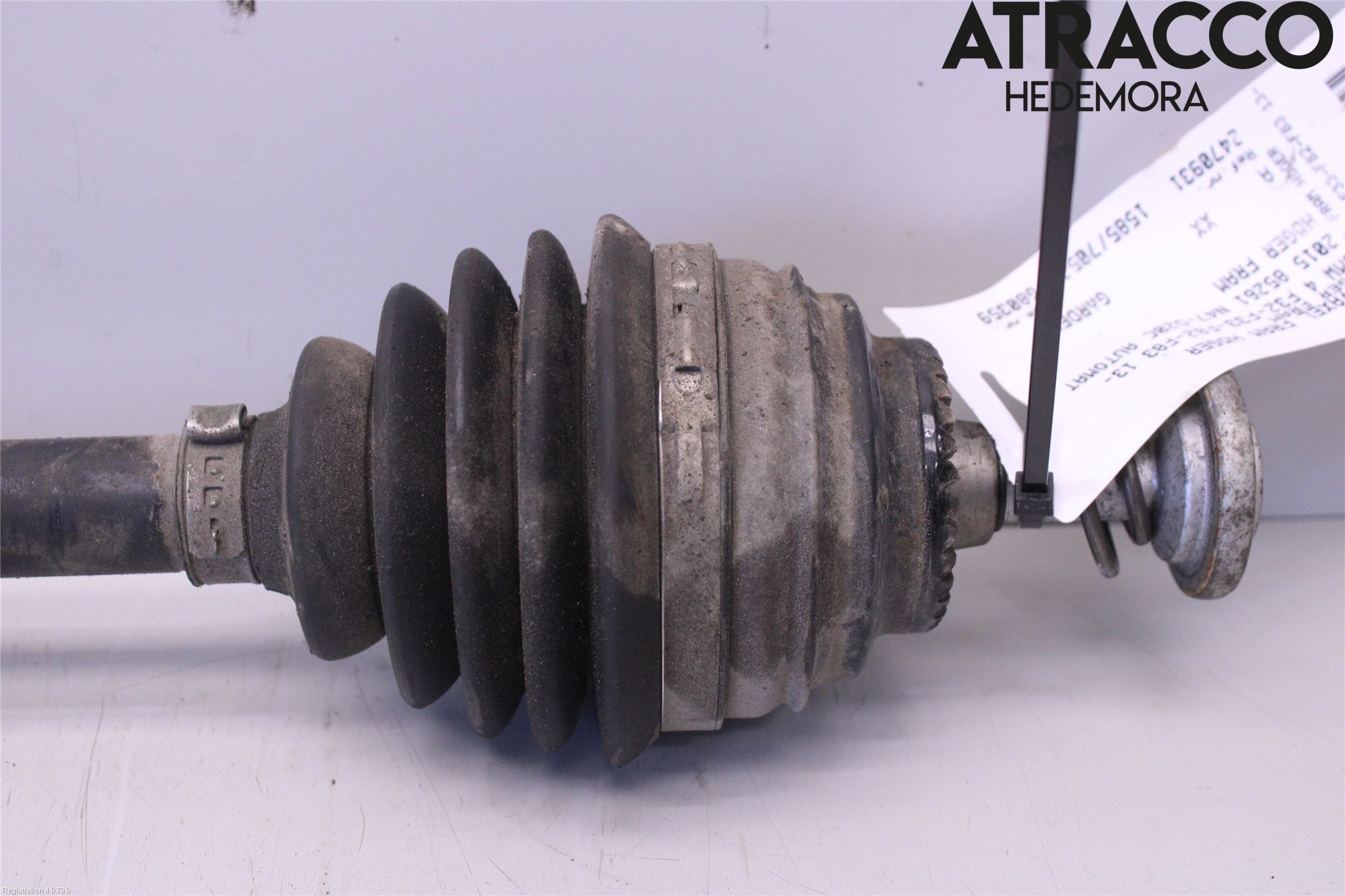 BMW 4 F32/F33/F82/F83 13-20 Drivaxel Fram Höger
