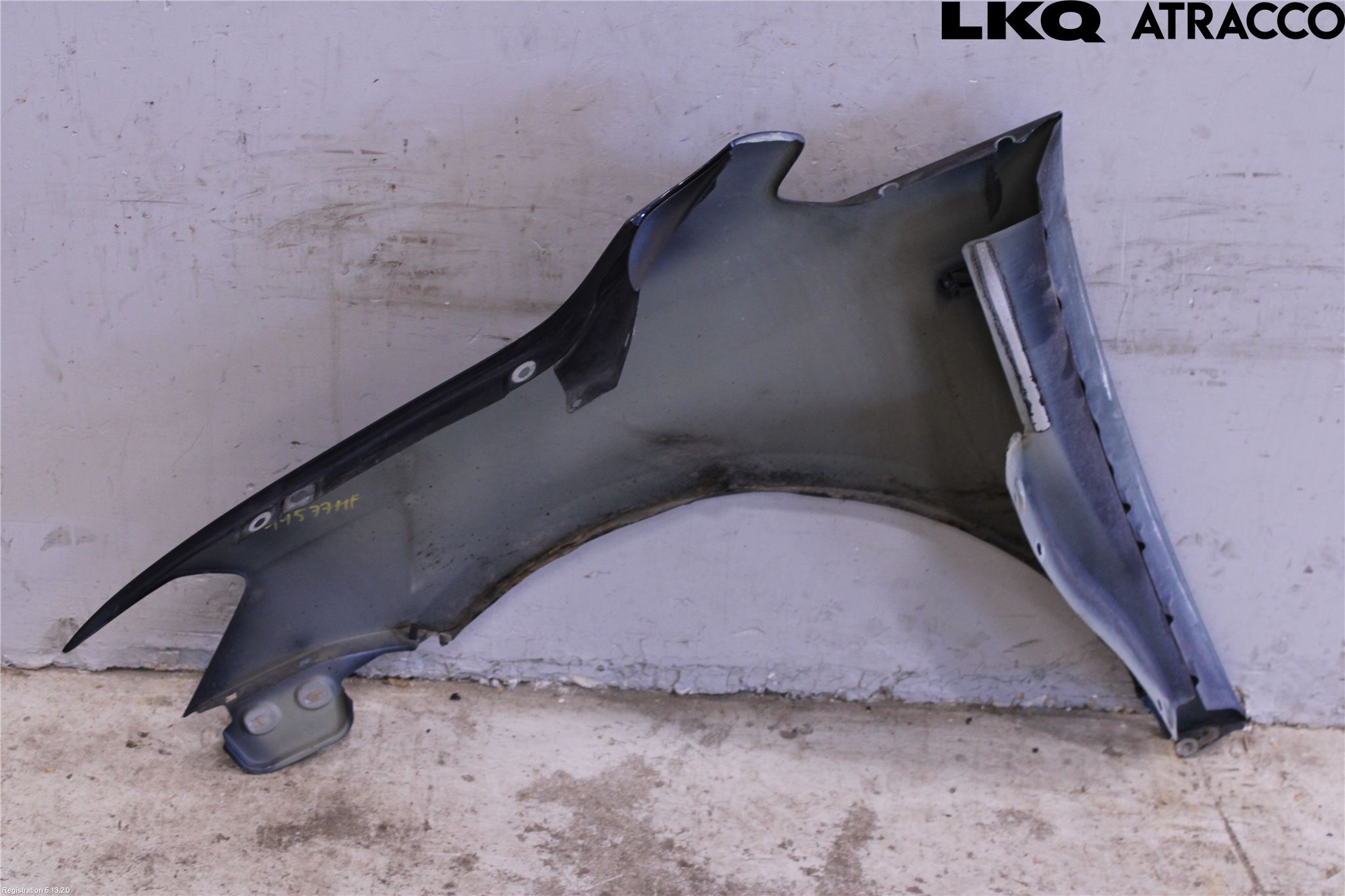 Volkswagen VW CADDY 16-20 Skärm Fram Höger