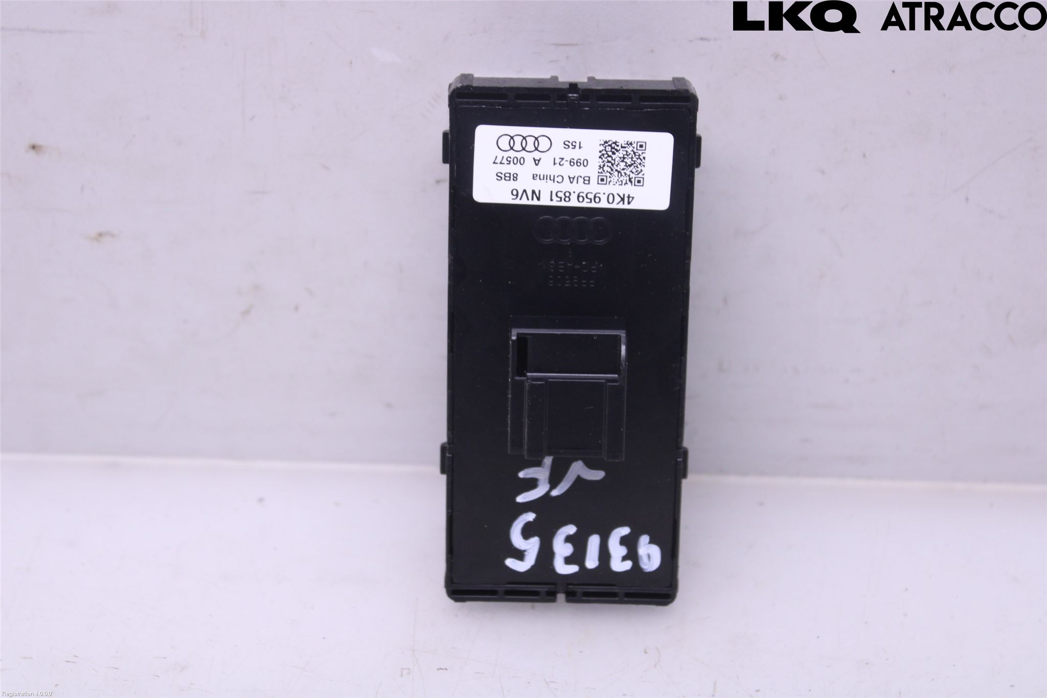 Audi A6 F2/C8 19- Strömställare Elhiss