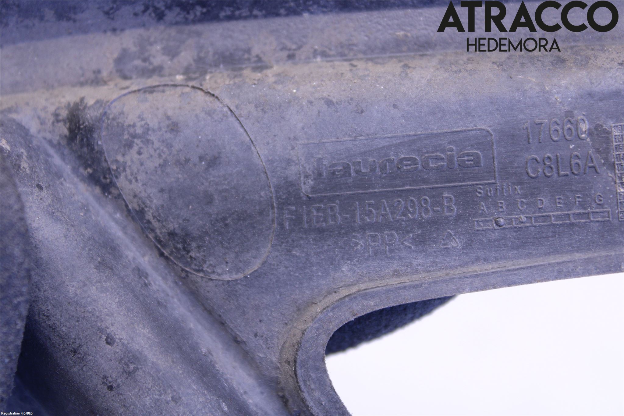 Ford FOCUS 15-18 Dimljussarg Fram