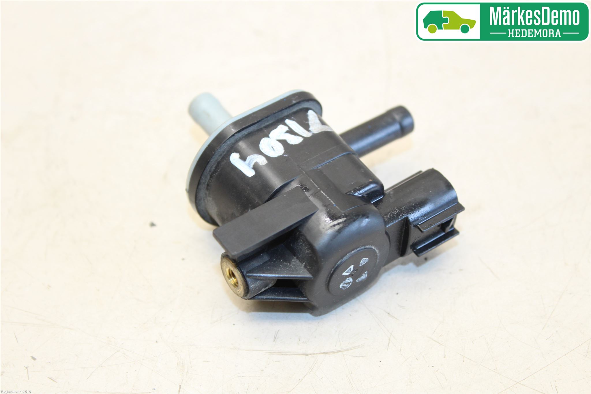 Toyota YARIS XP130 12-14 Vakuumventil