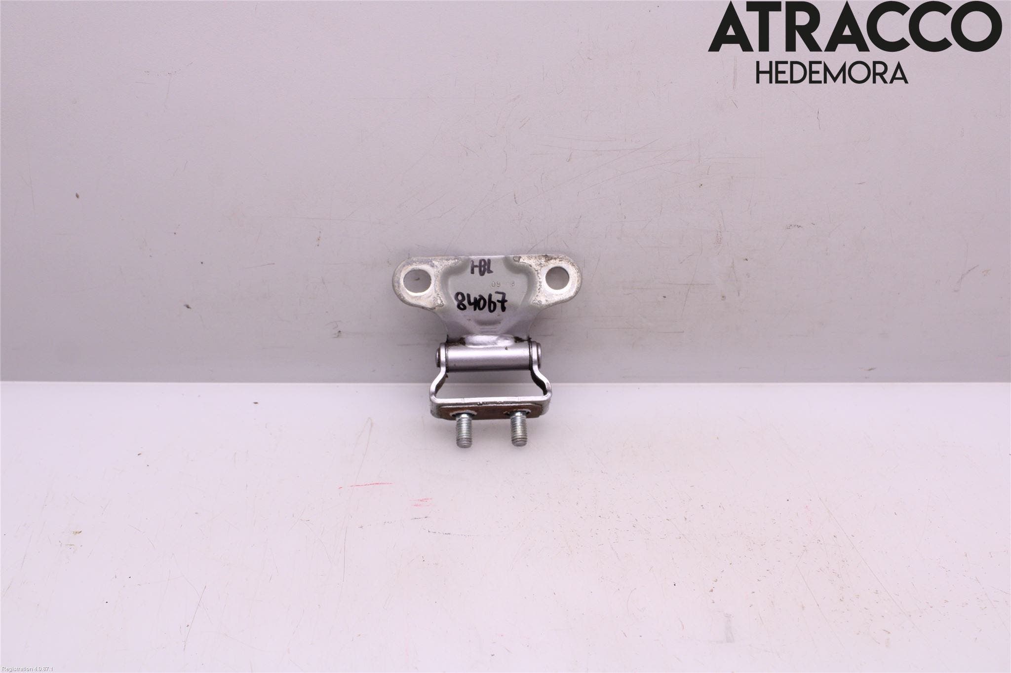 Toyota C-HR 16-23 Bakluckegångjärn Hö