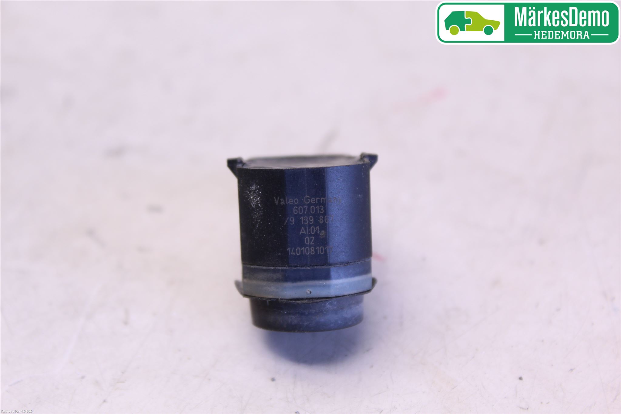 BMW X3 E83     03-10 Parkeringshjälp Frontsensor