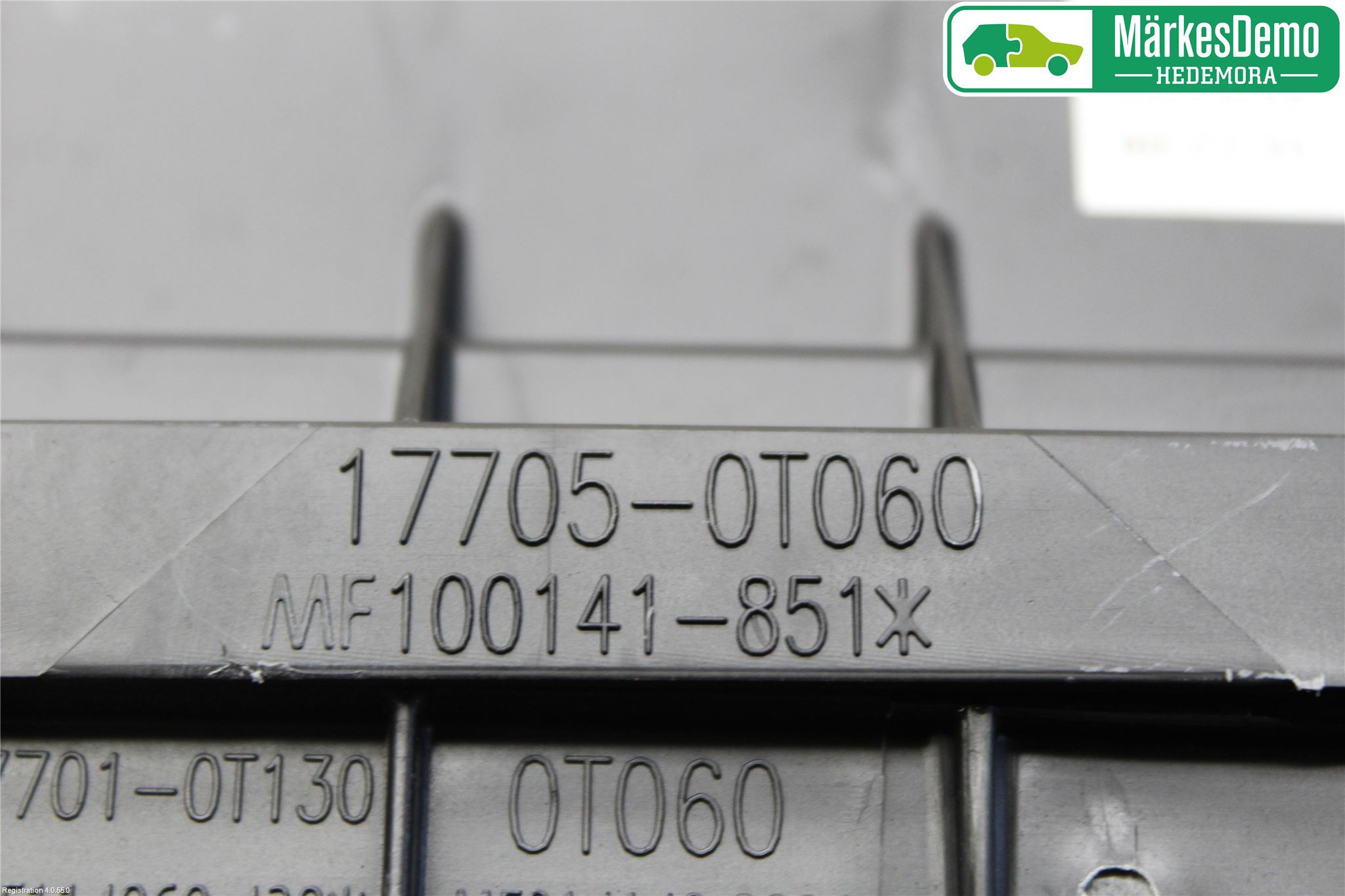 Toyota AURIS 13-19 Luftrenare