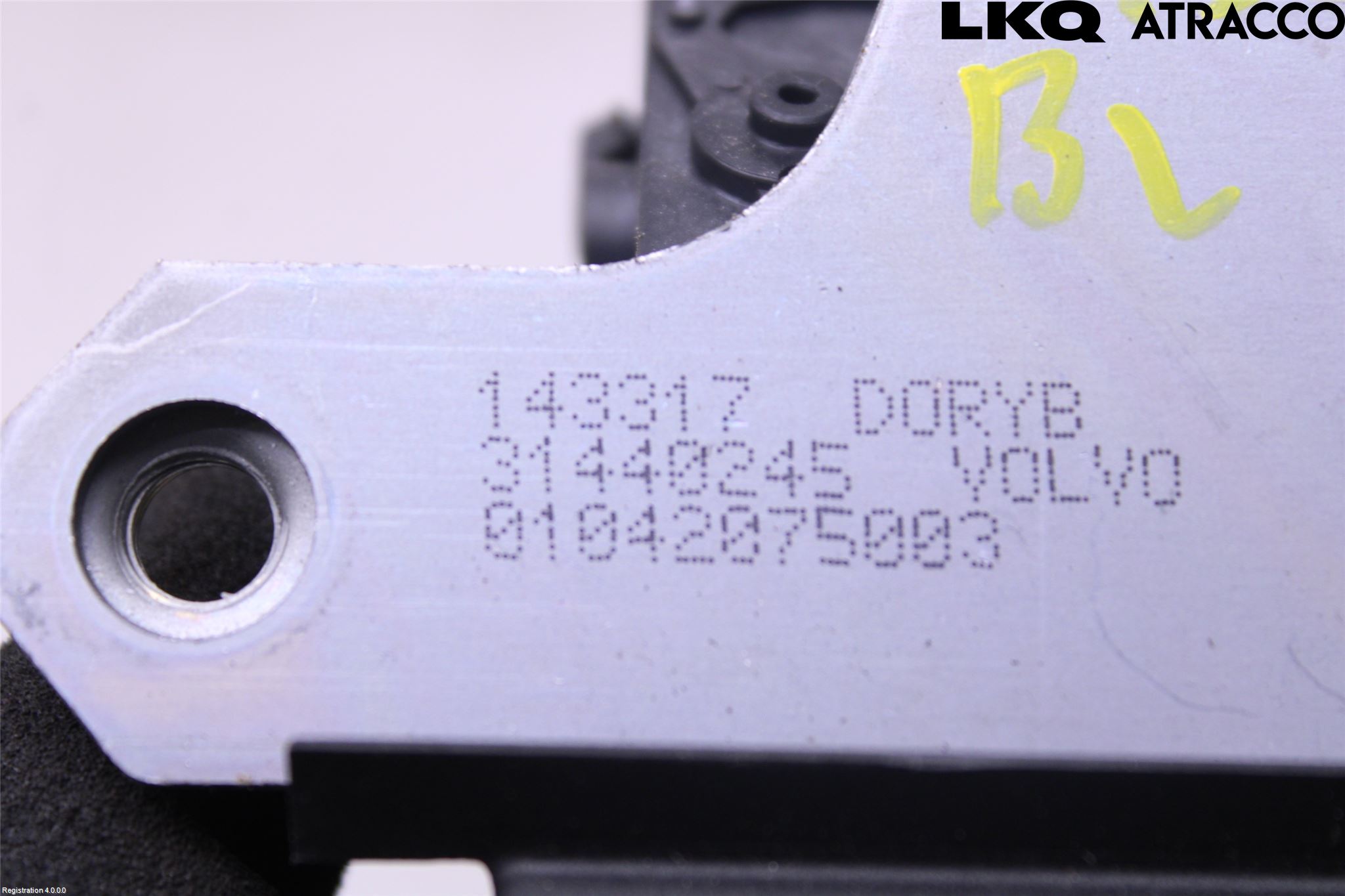 Volvo V40 12-19 Låskista Baklucka