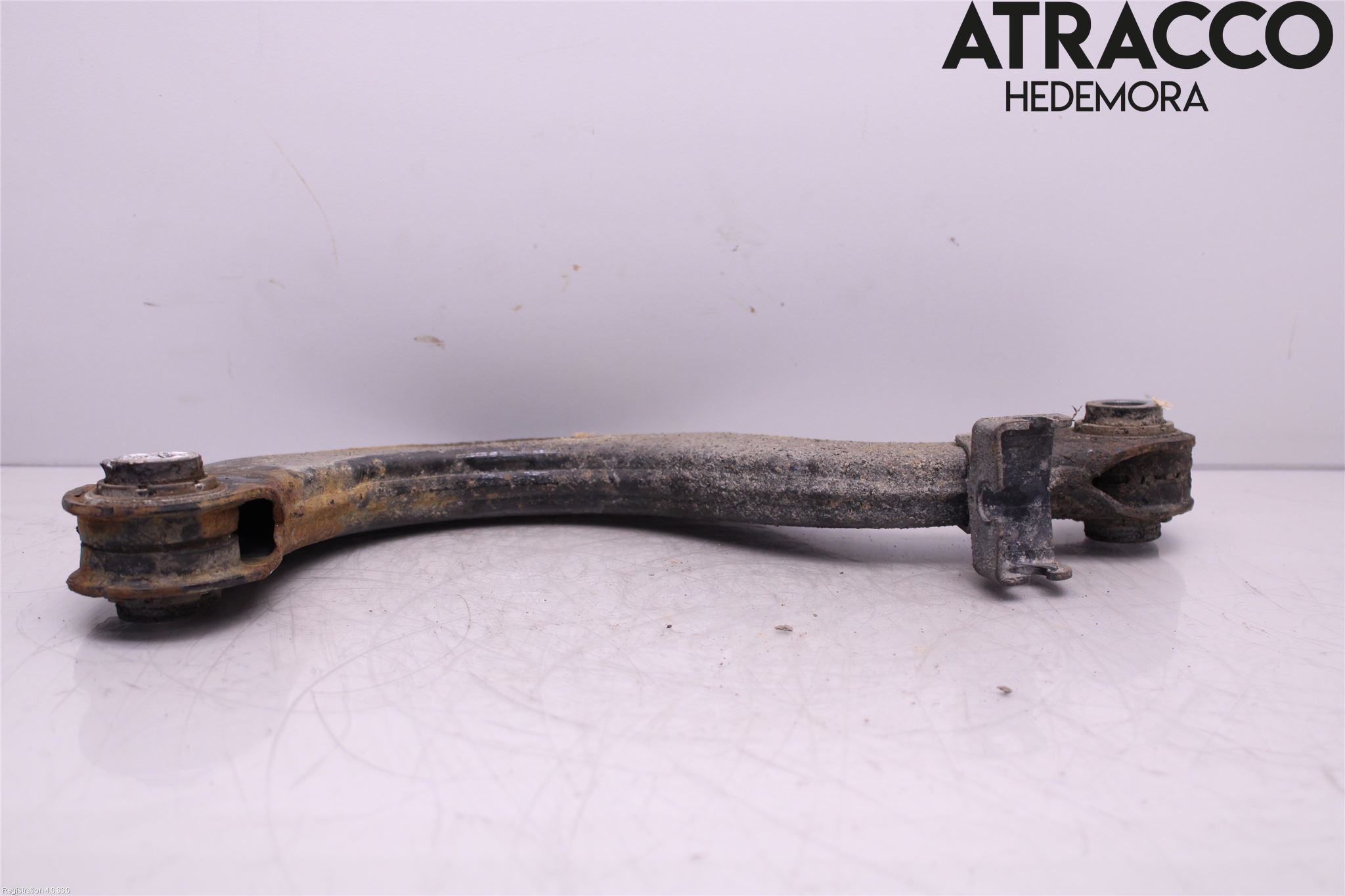 Audi Q3 8U 12-18 Bärarm Bak Övre Höger